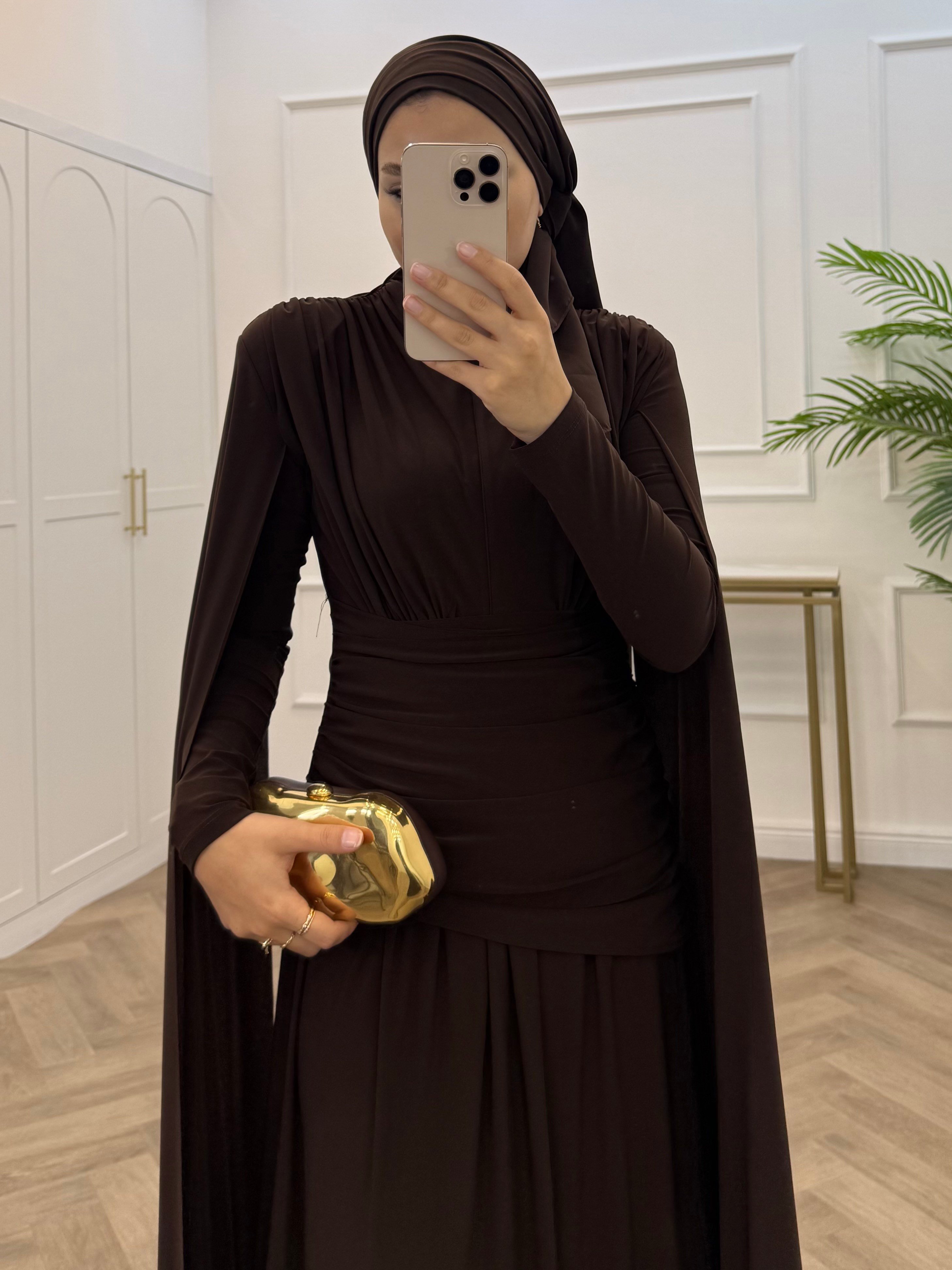 NURELLA PELERİNLİ SANDY ELBİSE KAHVE