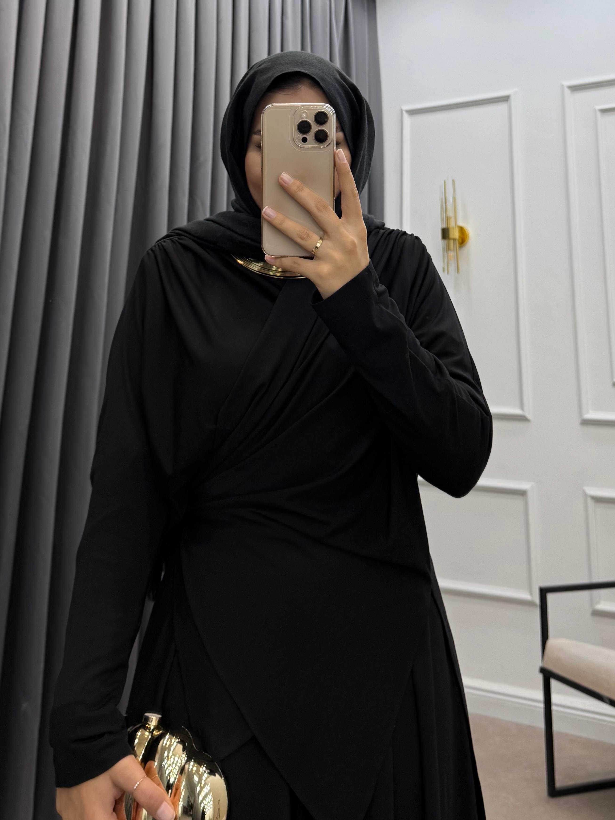 ÖNDEN BAĞLAMALI OYSHO PANTOLONLU TAKIM SİYAH