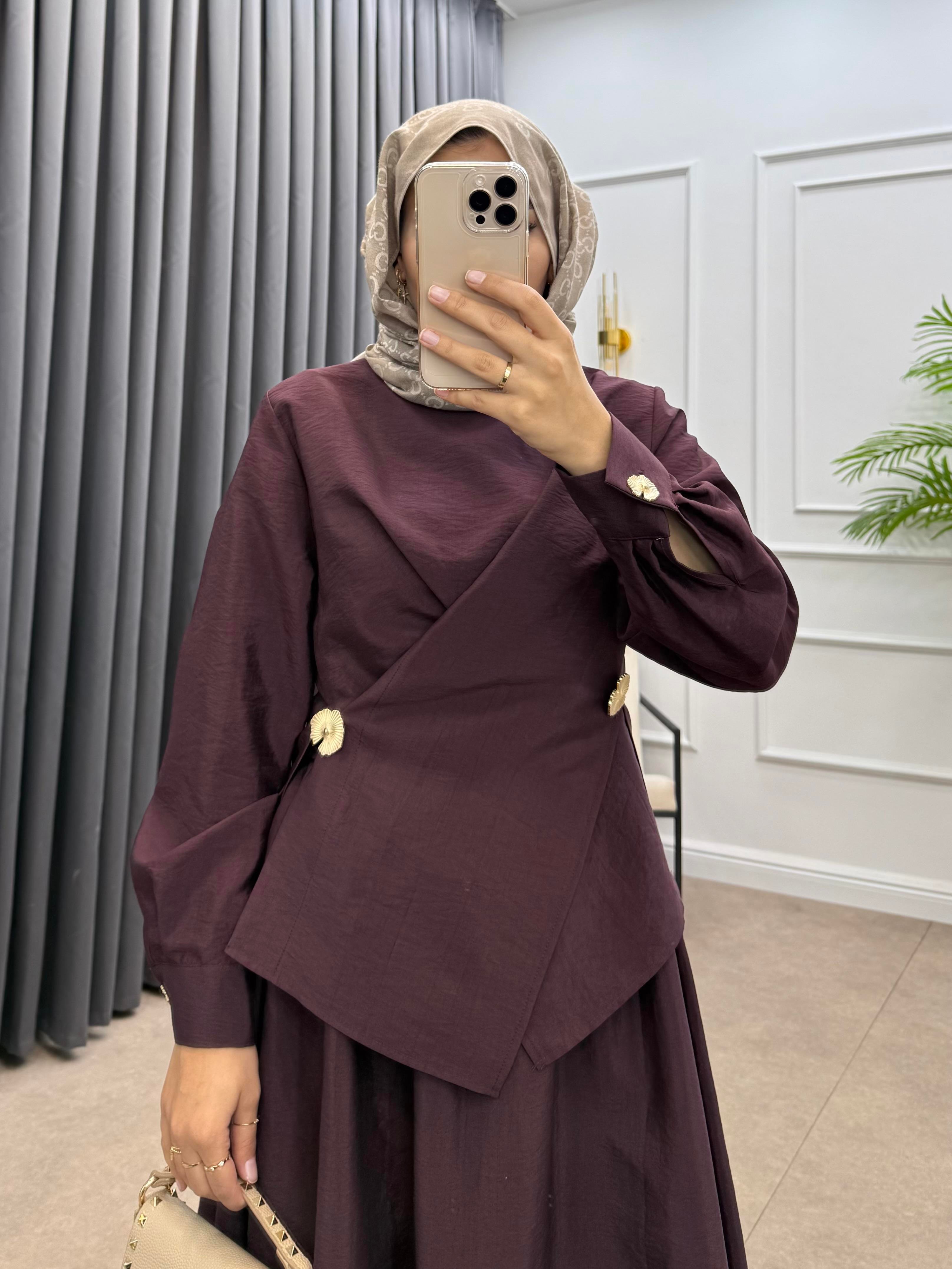 ÖNDEN ÇAPRAZ BAĞLAMALI ETEKLİ TAKIM BORDO