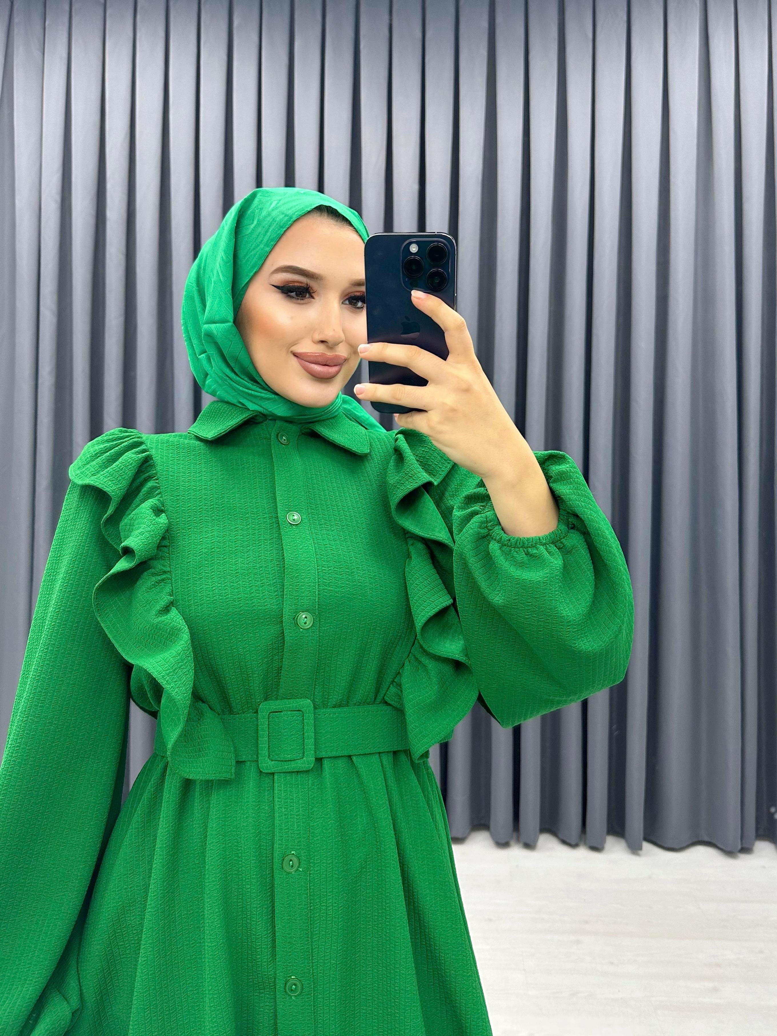 ÖNÜ FIRFIRLI ARMONİKA ELBİSE YEŞİL
