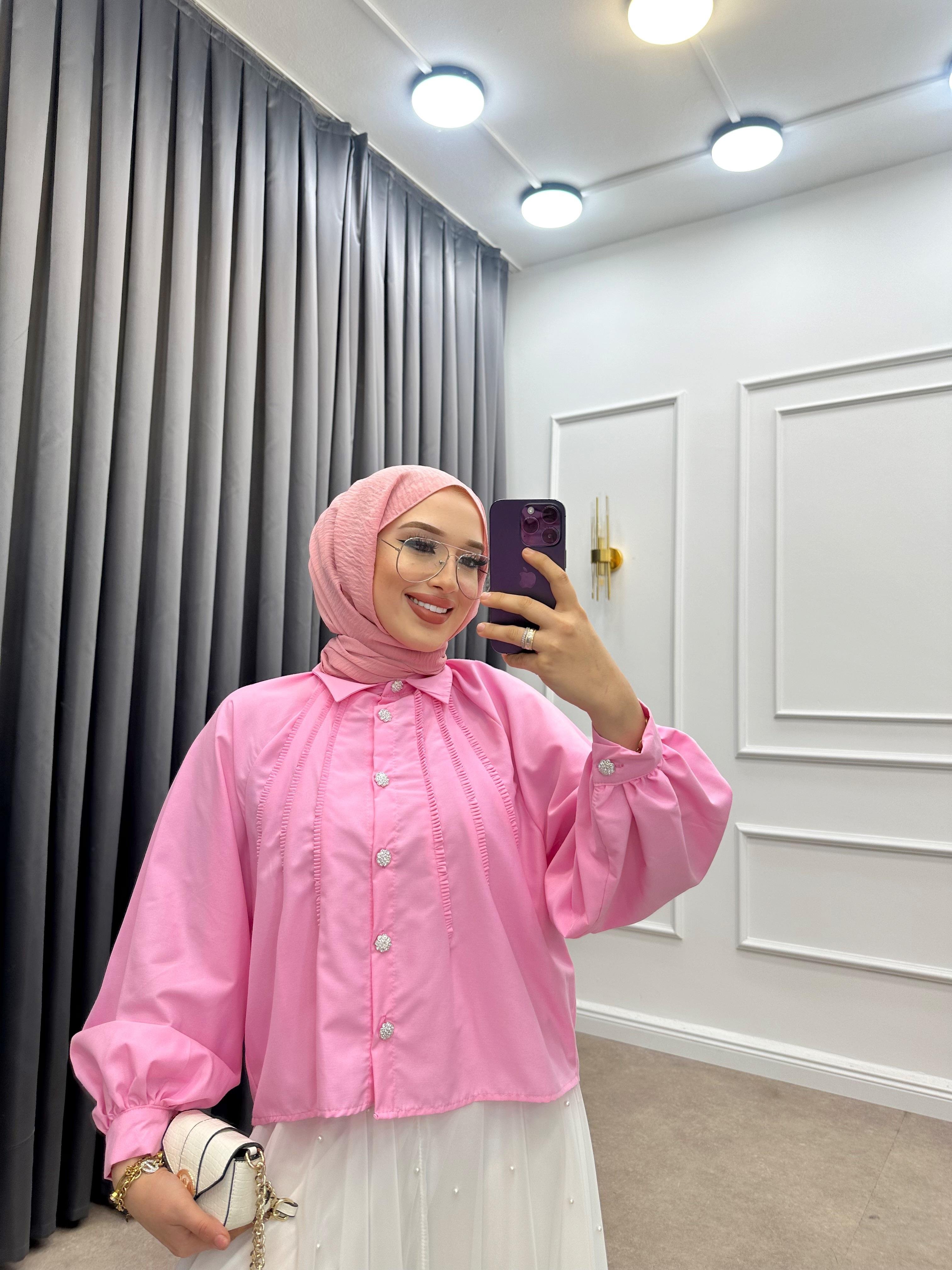 ÖNÜ FIRFIRLI GÖMLEK PEMBE