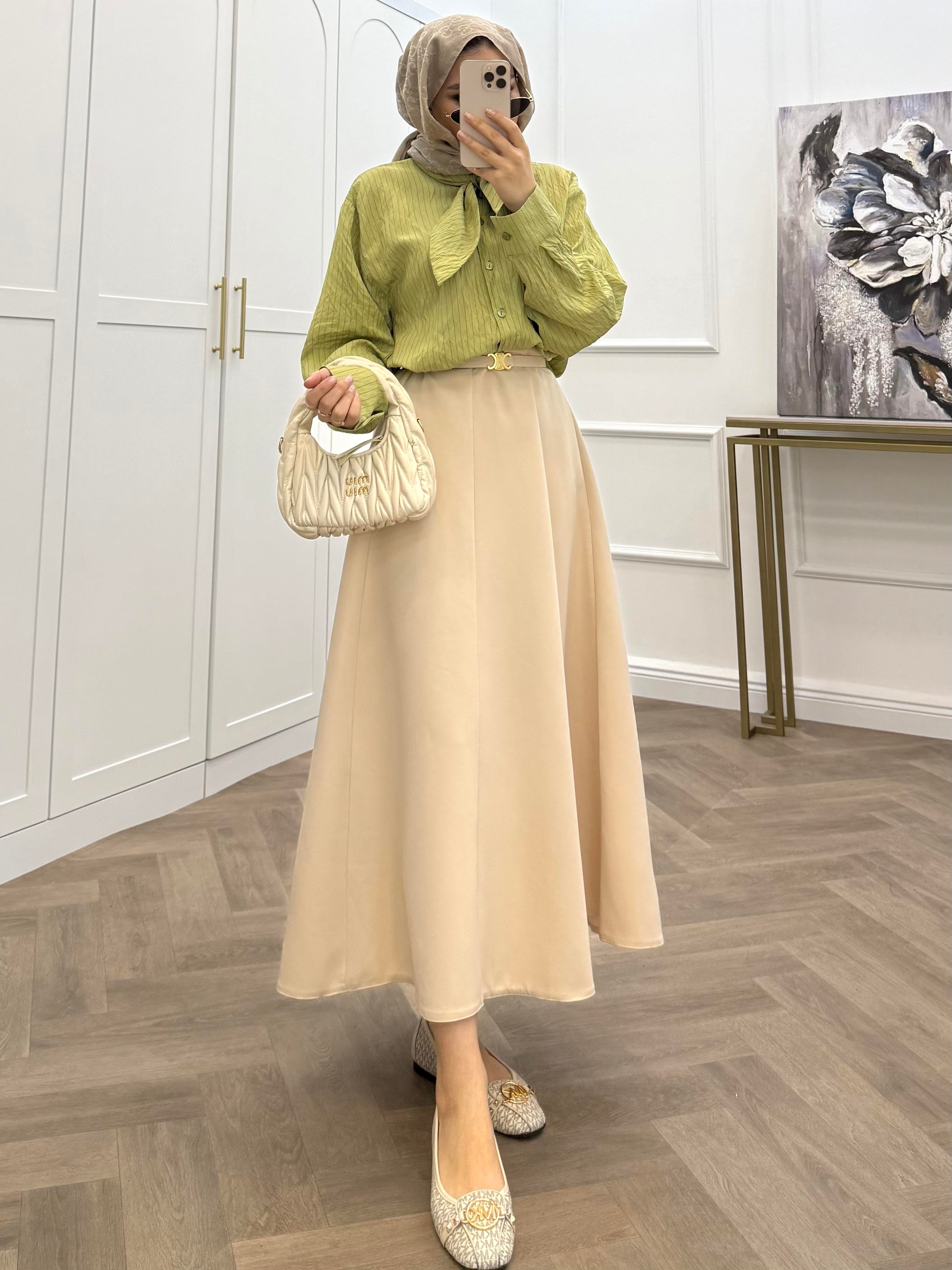 PARÇALI EVAZE ETEK BEJ