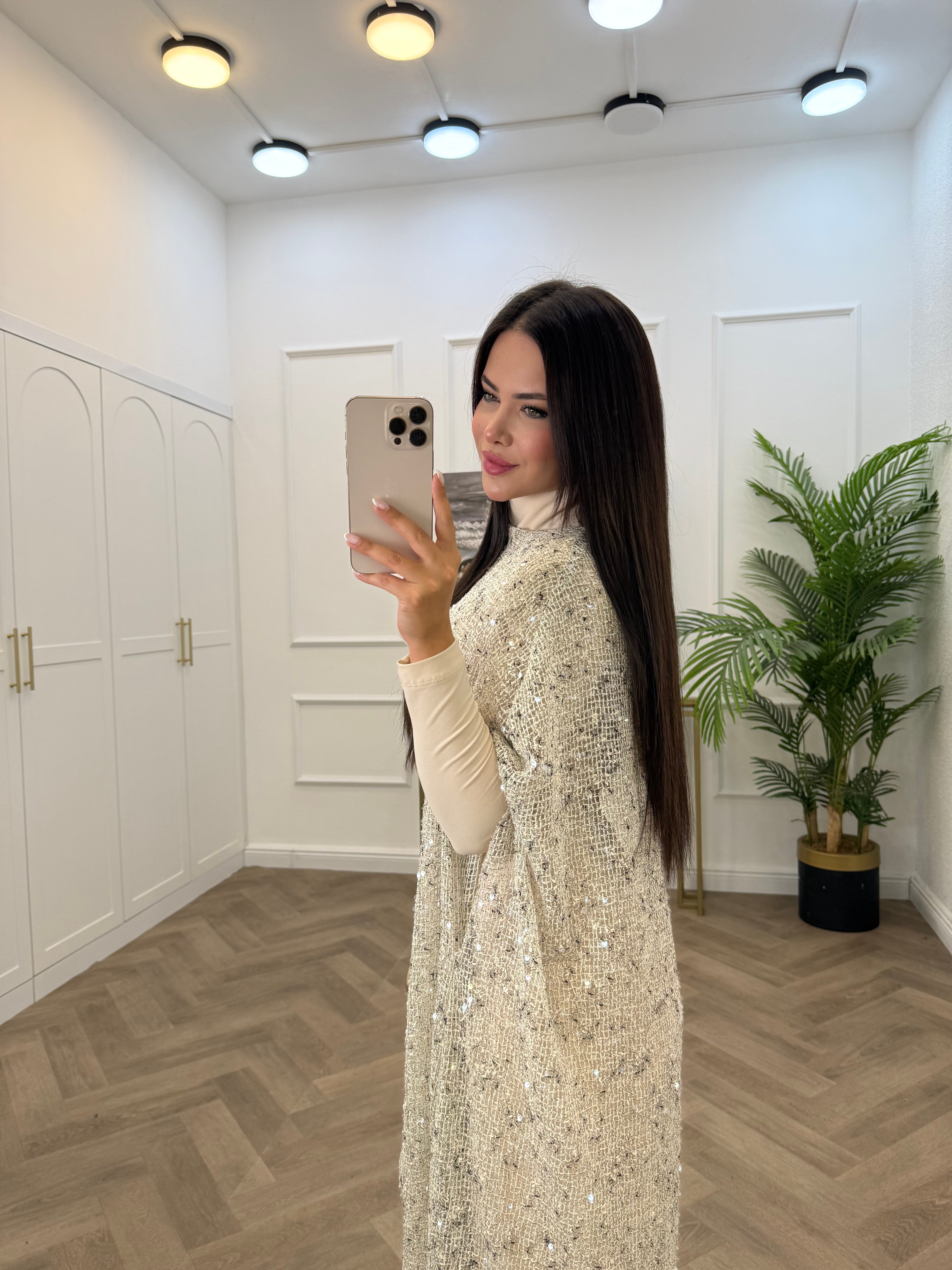 PAYETLİ PELERİNLİ SANDY TULUM TAŞ