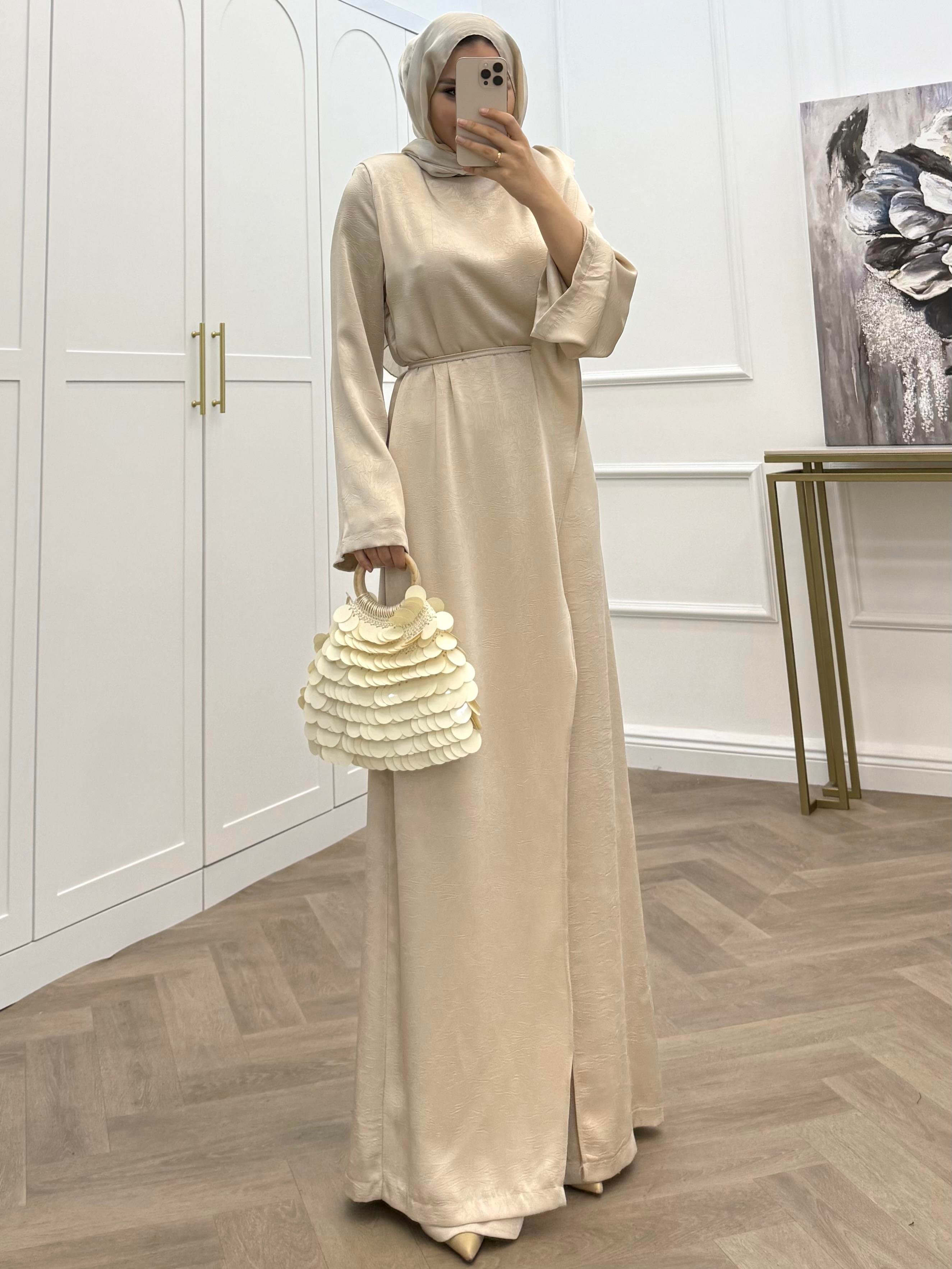 PELERİN DETAY TULUM TAŞ