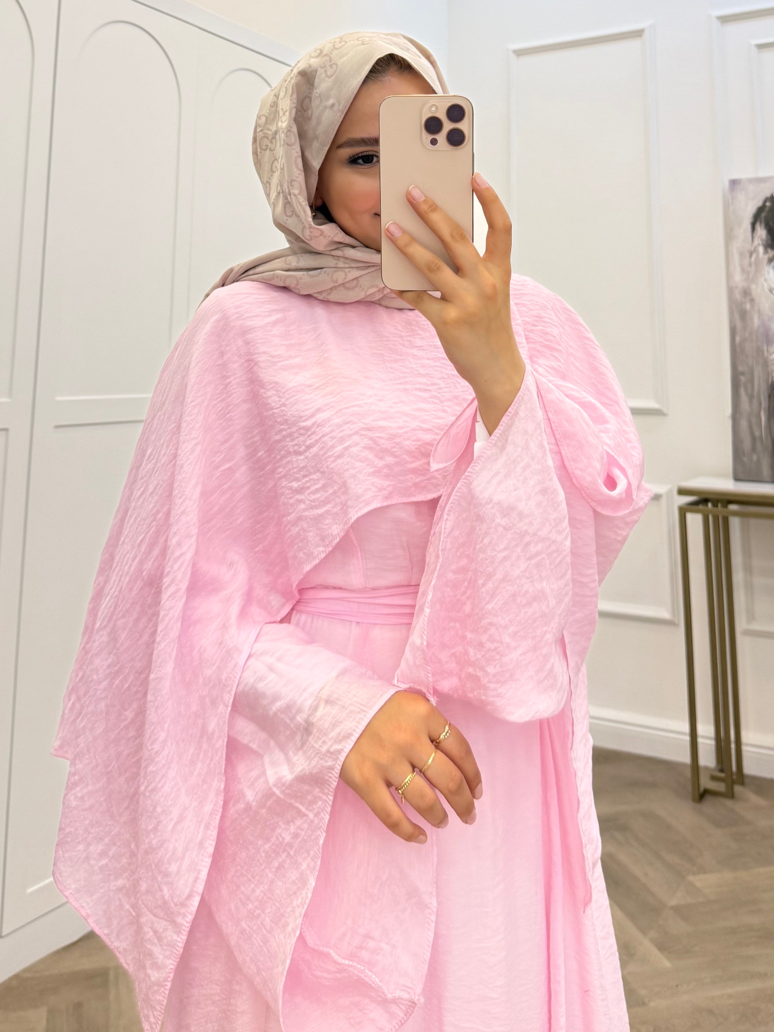 PELERİNLİ TÜL MODAL ELBİSE PEMBE