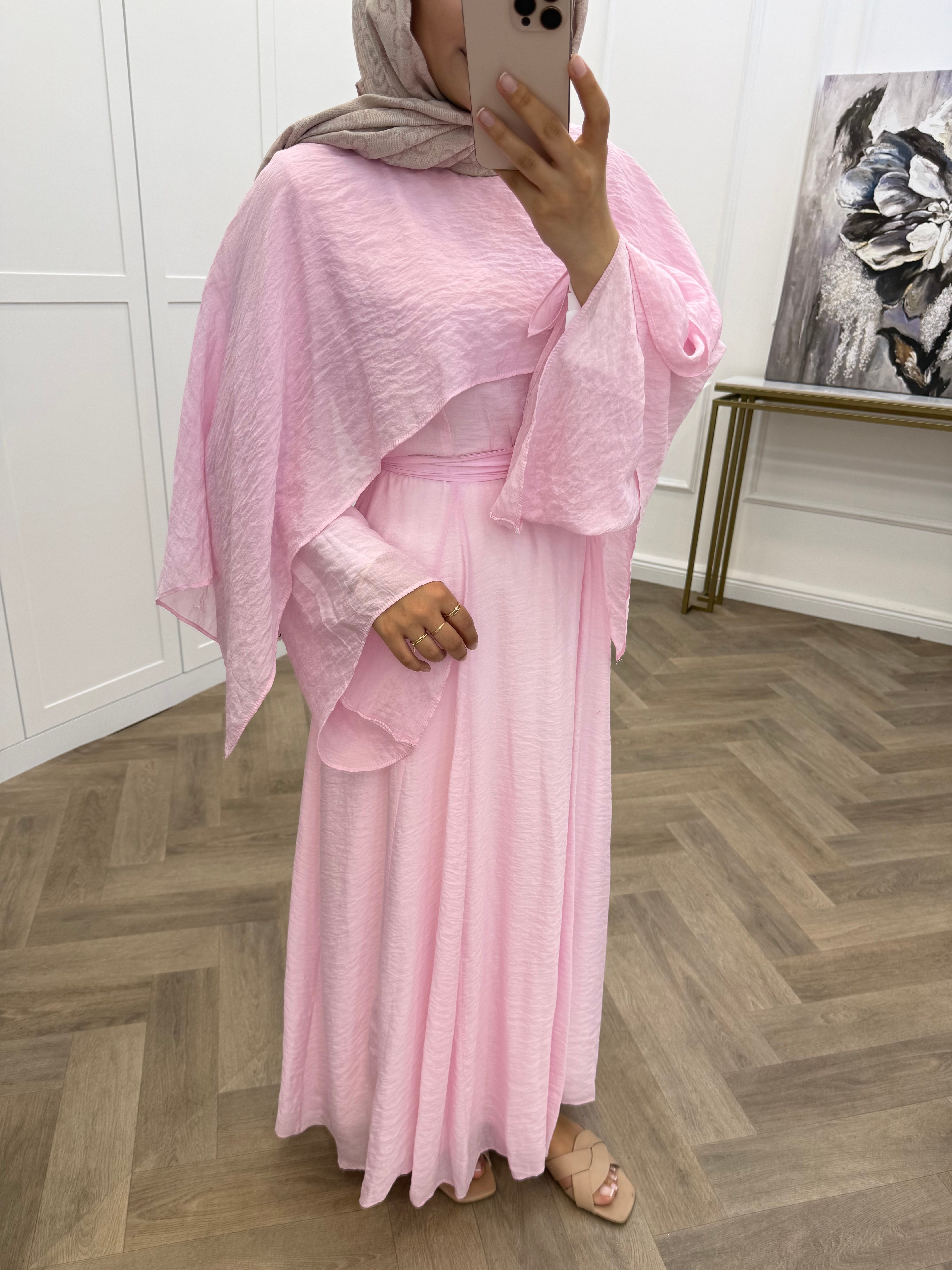 PELERİNLİ TÜL MODAL ELBİSE PEMBE