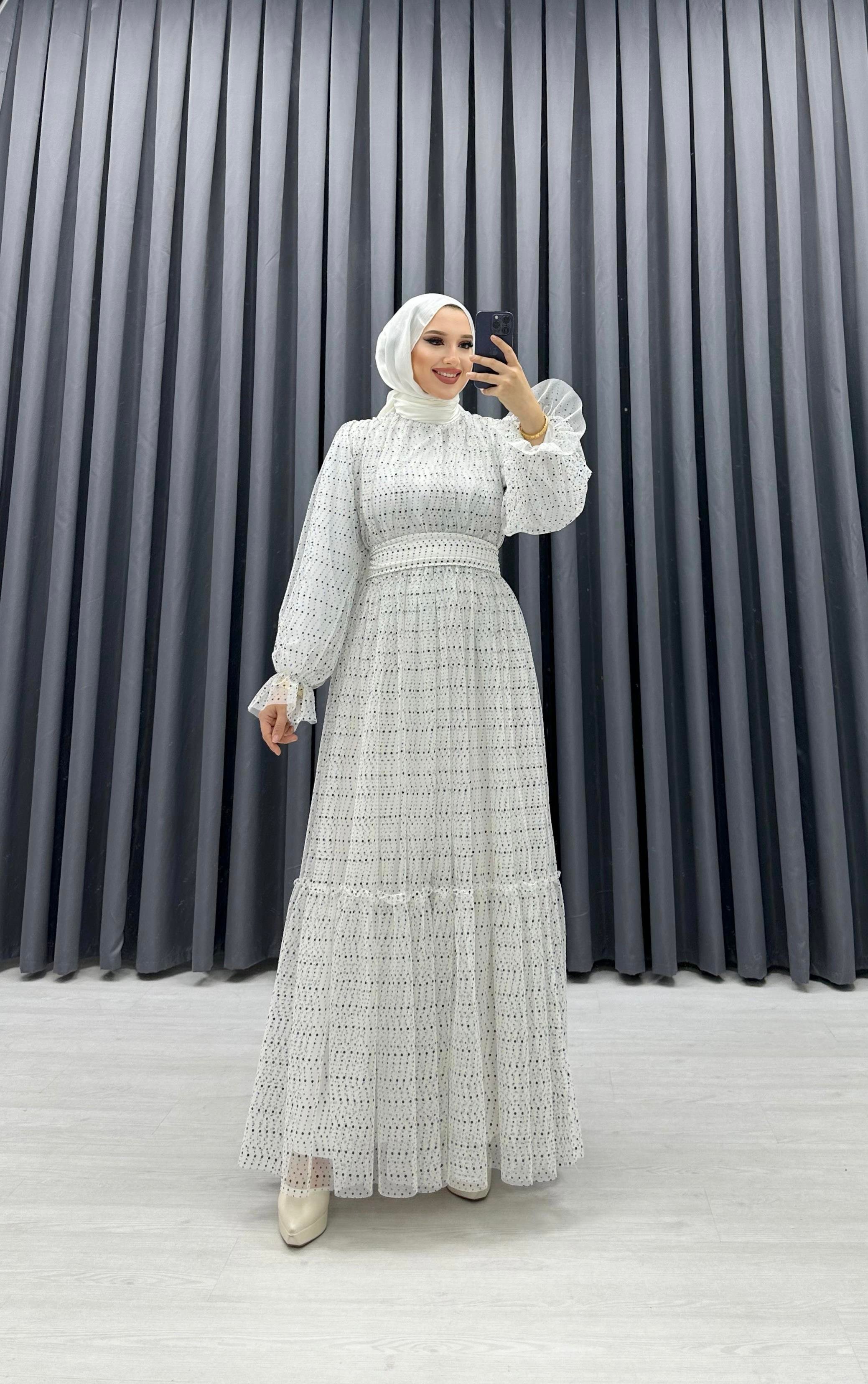 PUL PAYET DESENLİ TÜL ELBİSE BEYAZ