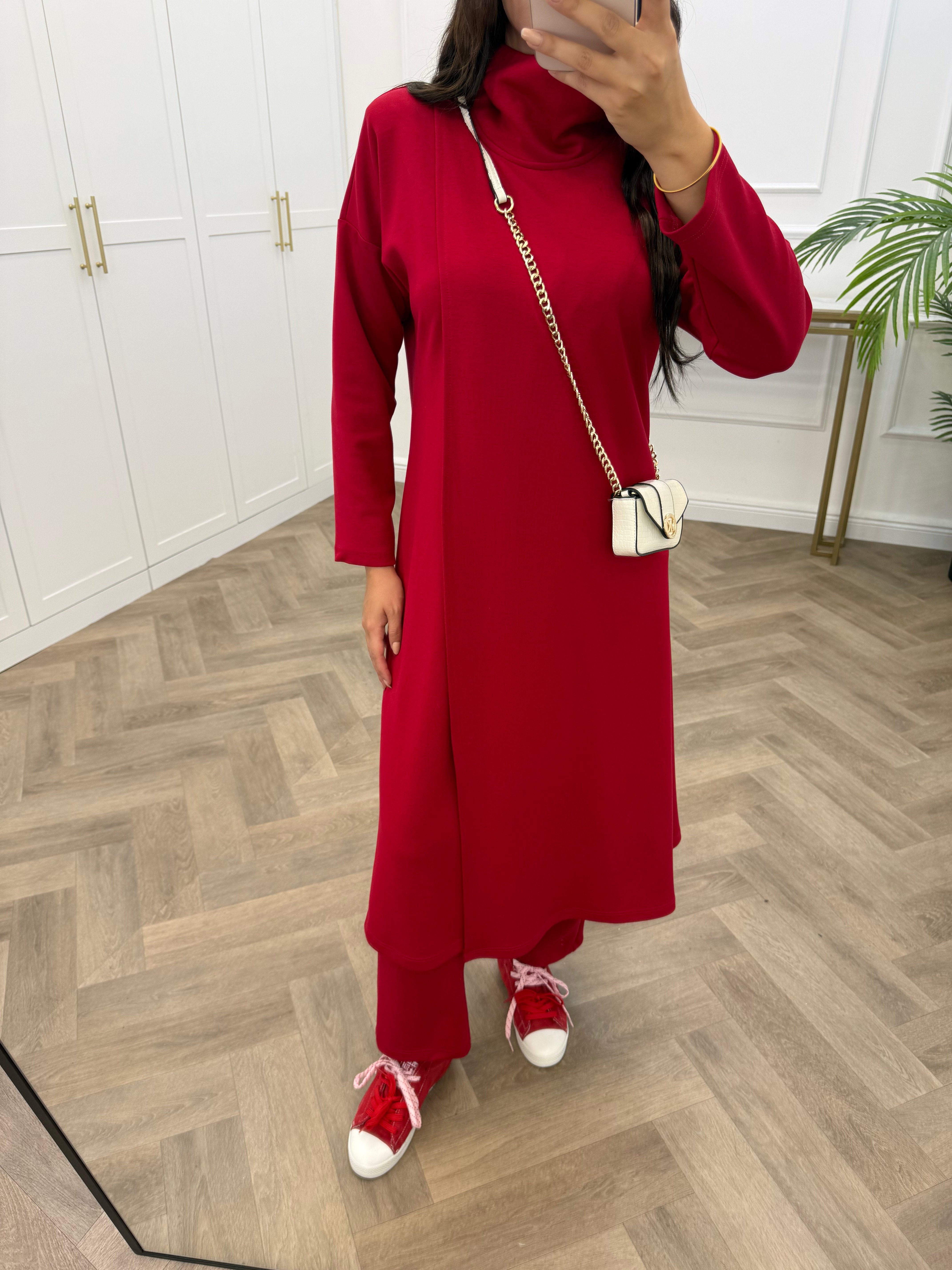 ROSSO TUNİKLİ OYSHO TAKIM KIRMIZI