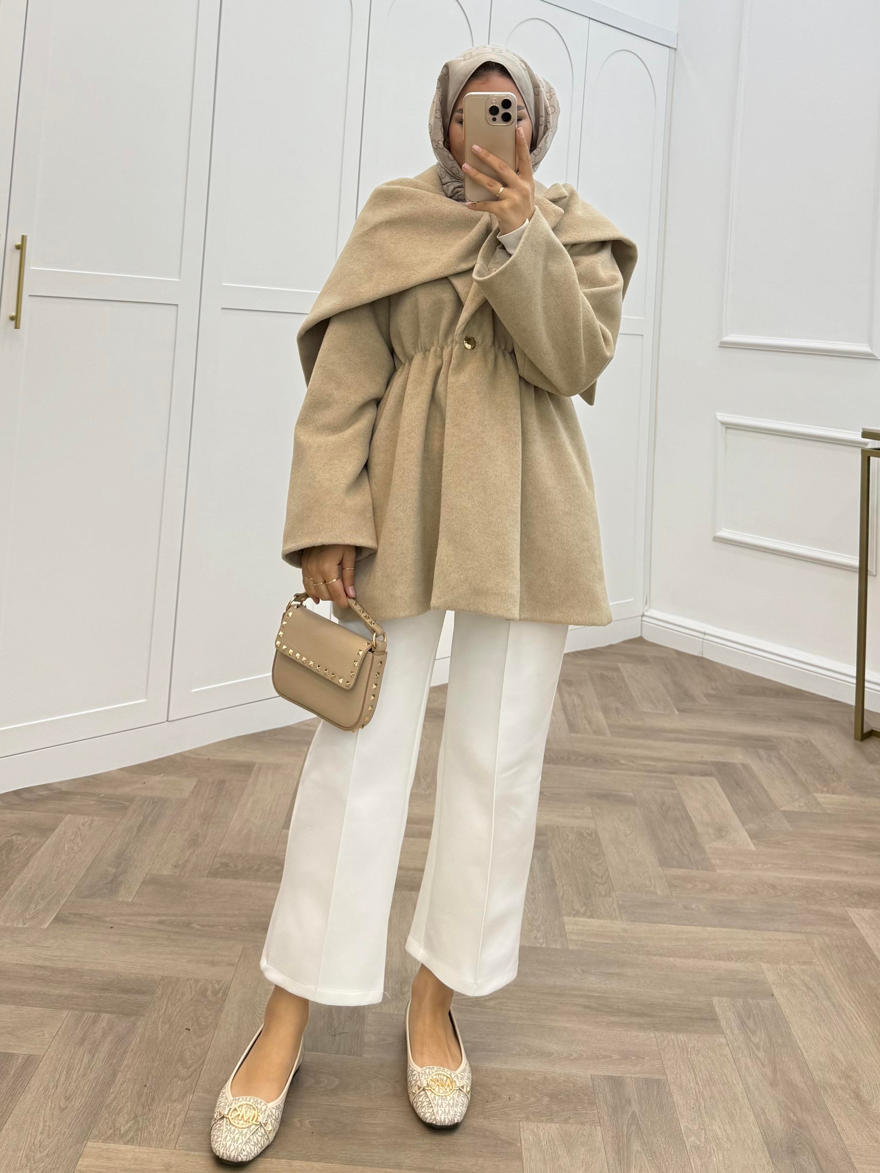 ŞAL DETAYLI KAŞE CEKET BEJ