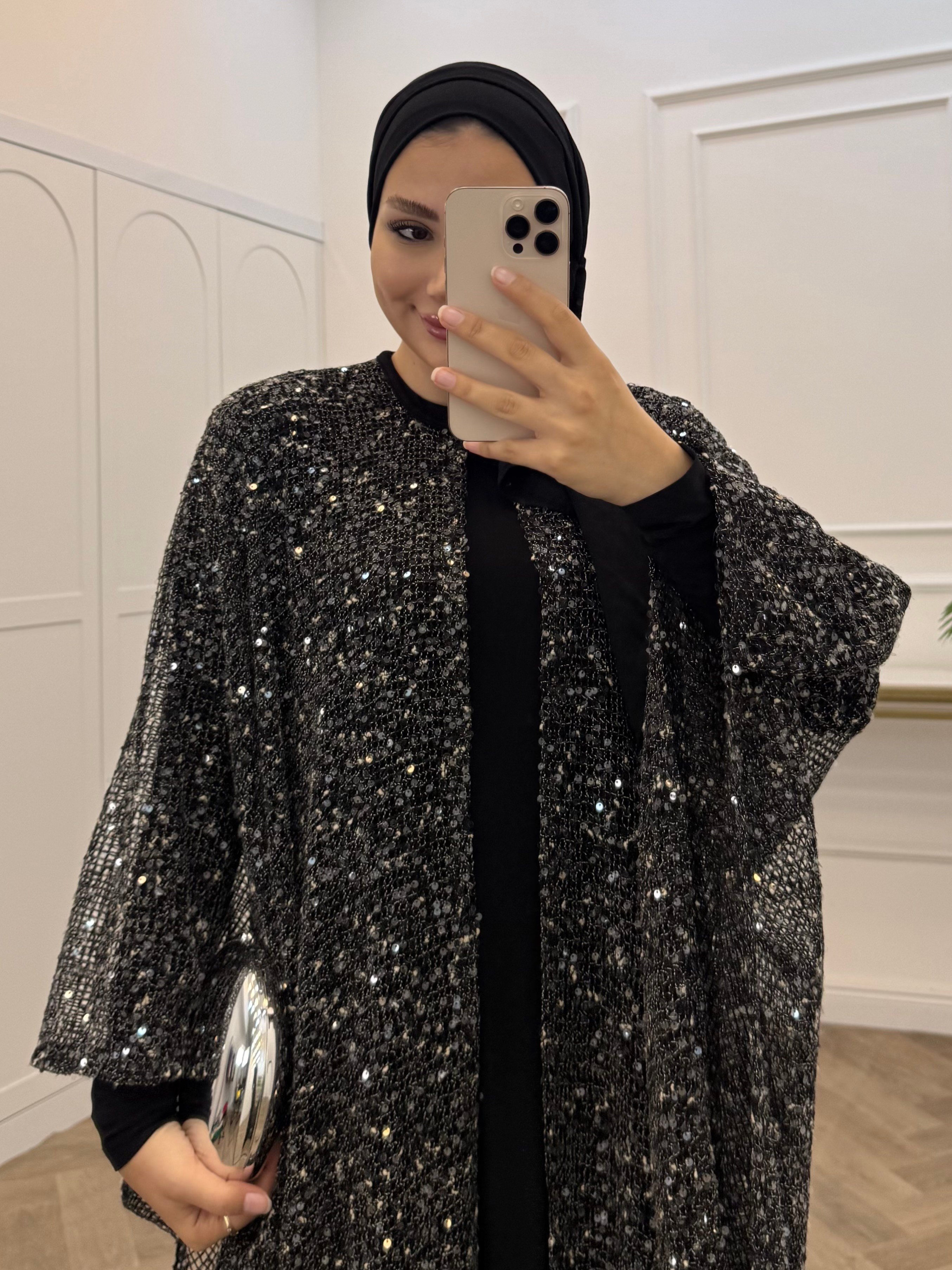 SARA PELERİN DETAY PAYETLİ ELBİSE SİYAH