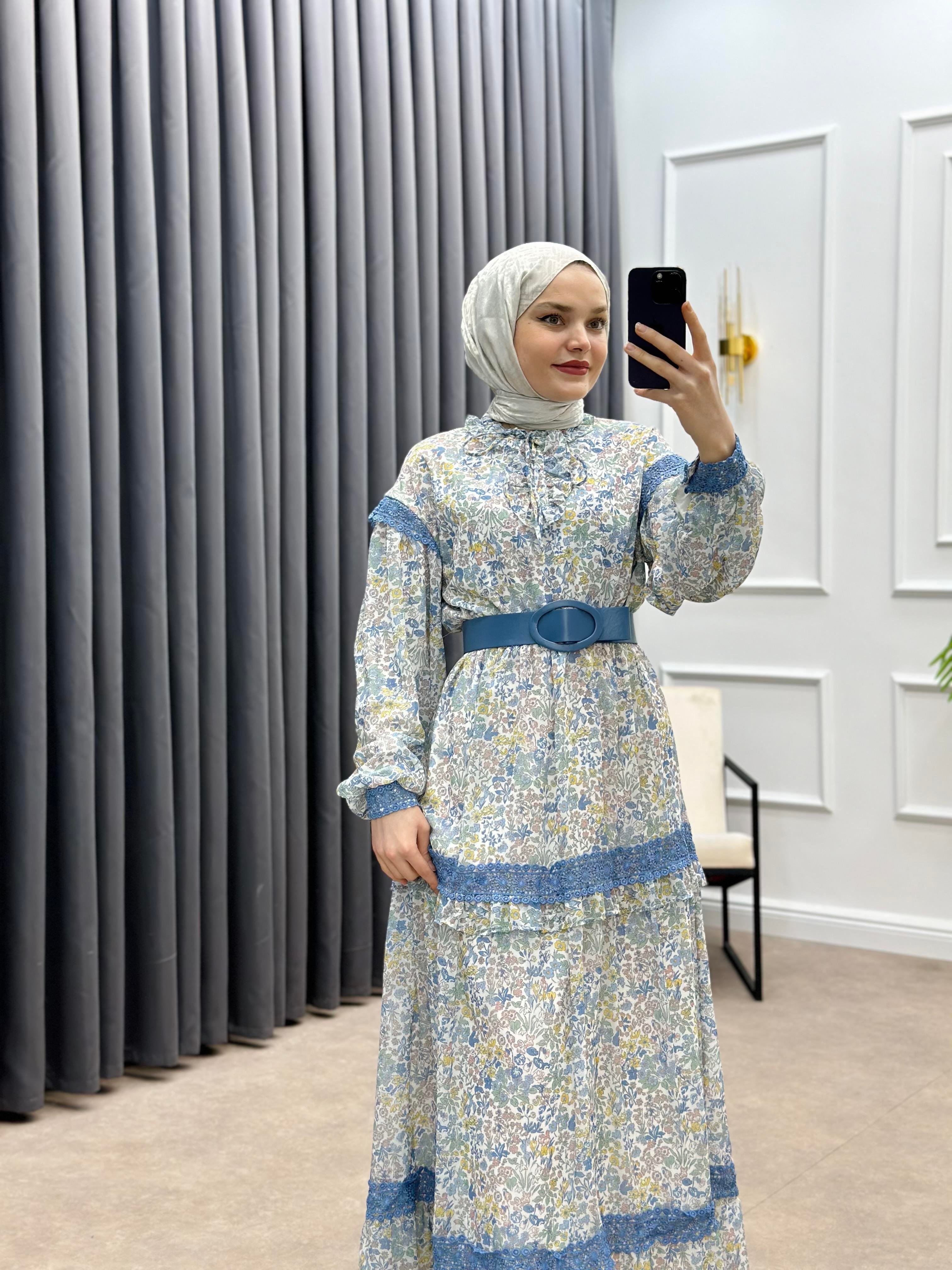 SEYYAR KEMERLİ ŞİFON ELBİSE MAVİ