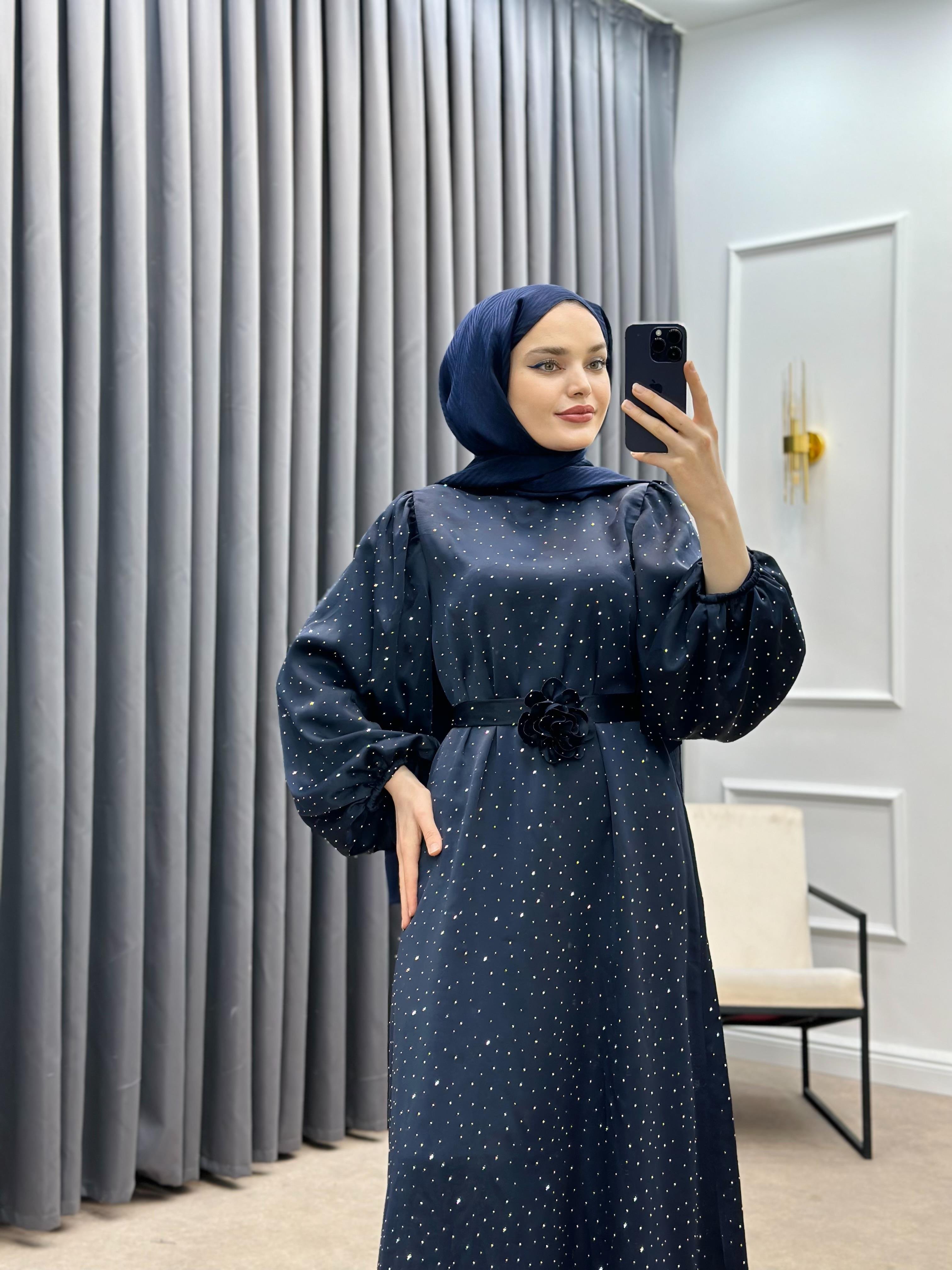 TAŞLI BALON KOL SATEN ELBİSE LACİVERT