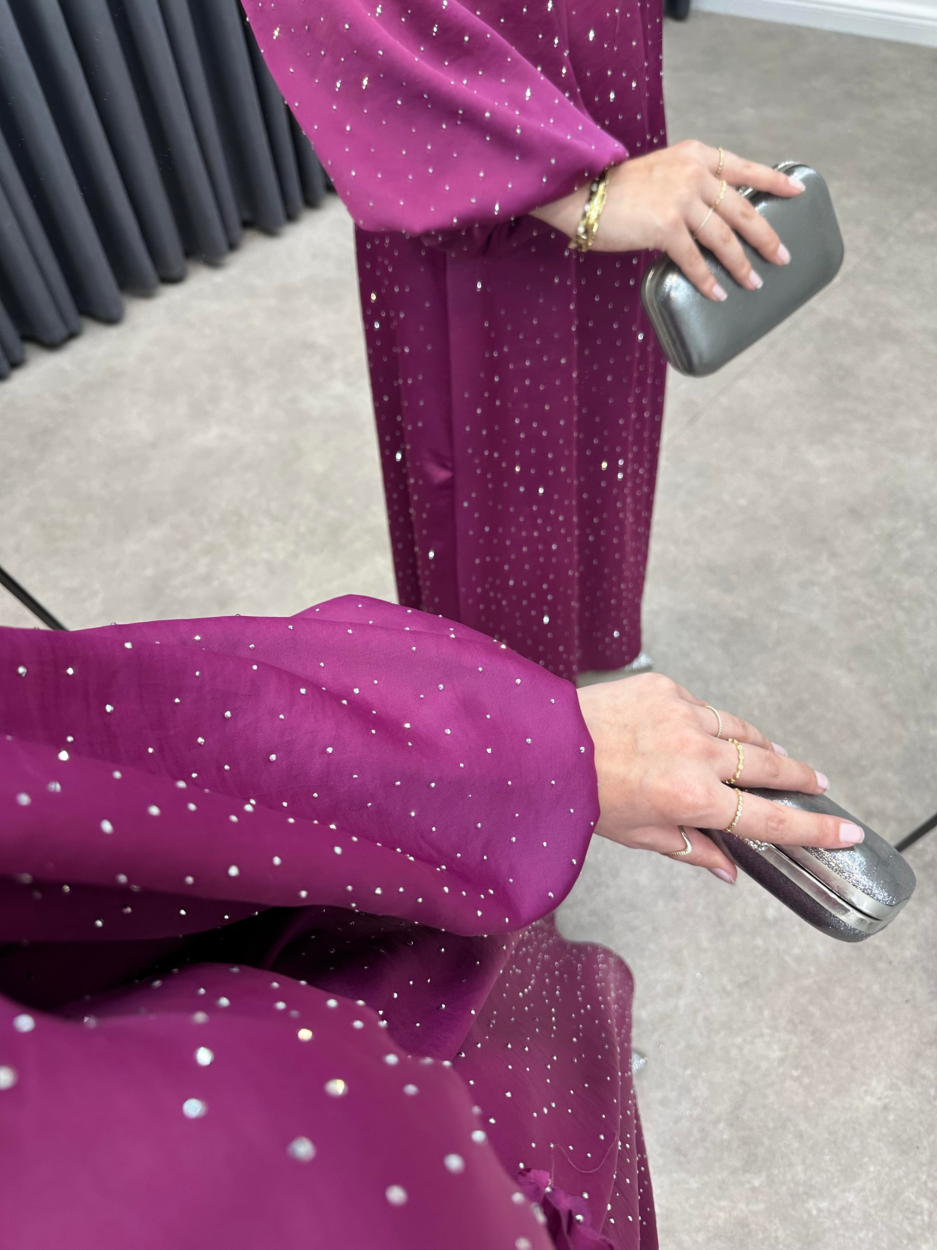 TAŞLI BALON KOL SATEN ELBİSE MOR