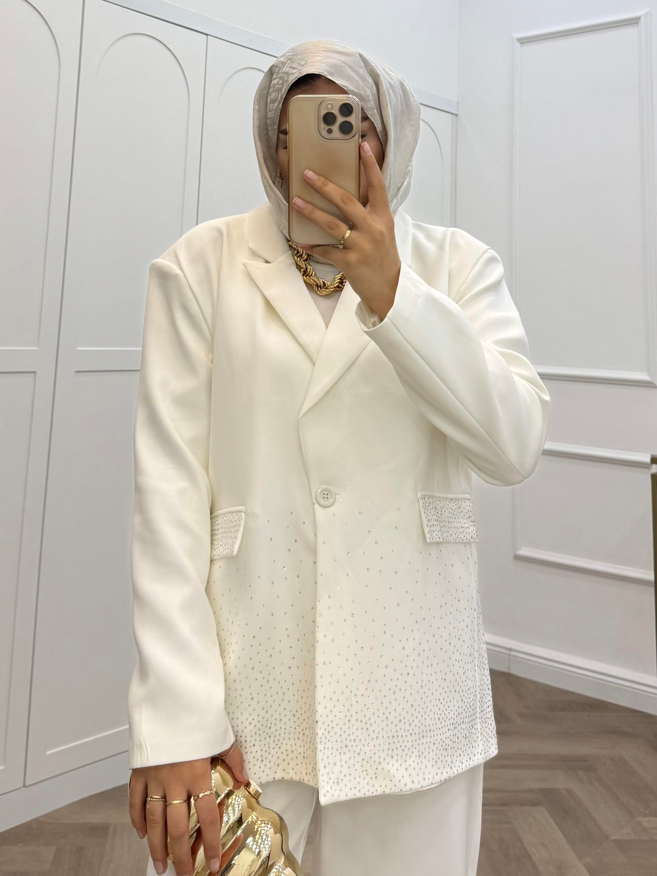 TAŞLI BLAZER CEKETLİ TAKIM BEYAZ