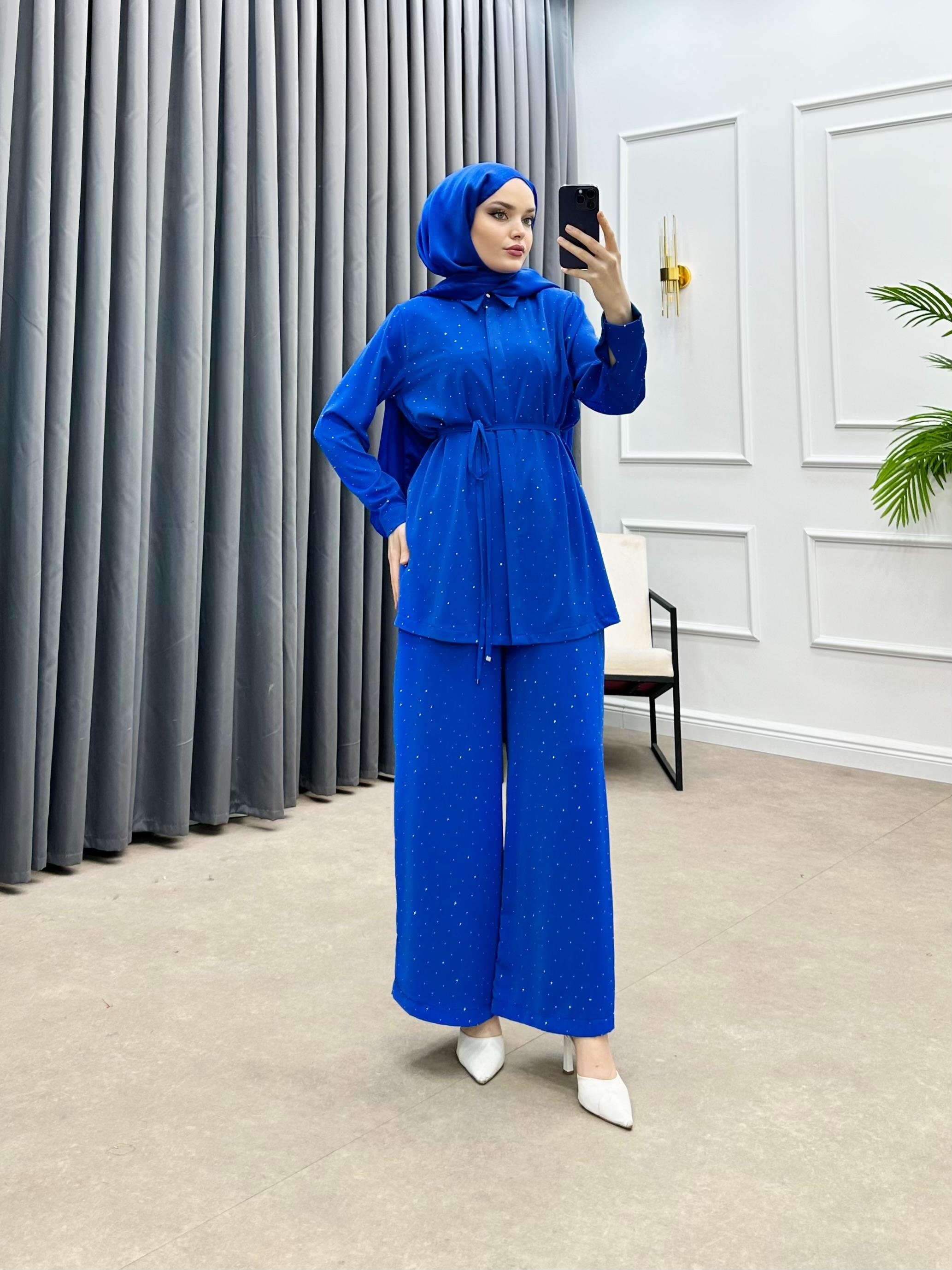 TAŞLI PANTOLONLU TAKIM SAKS