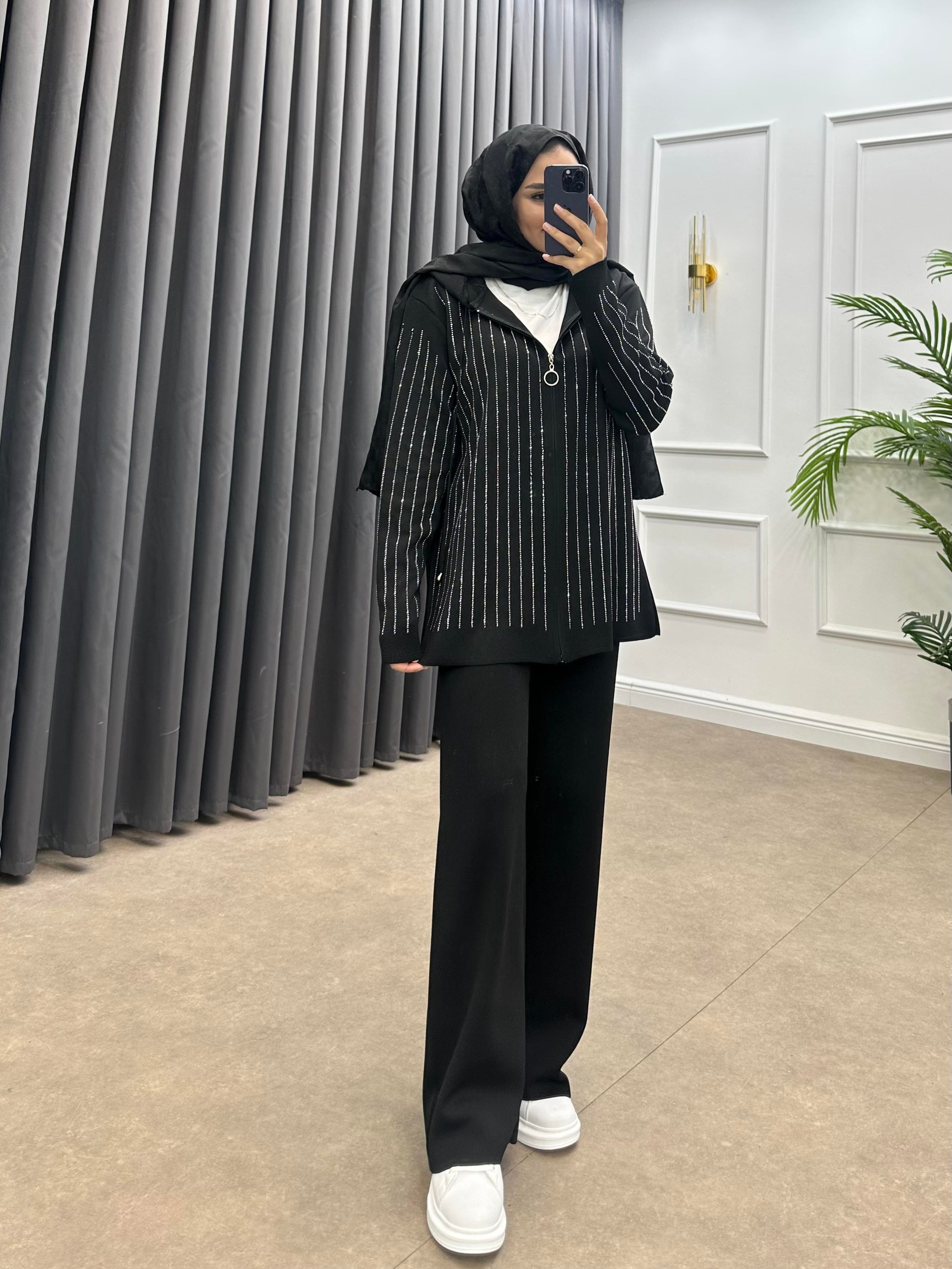 TAŞLI PANTOLONLU TRİKO TAKIM SİYAH