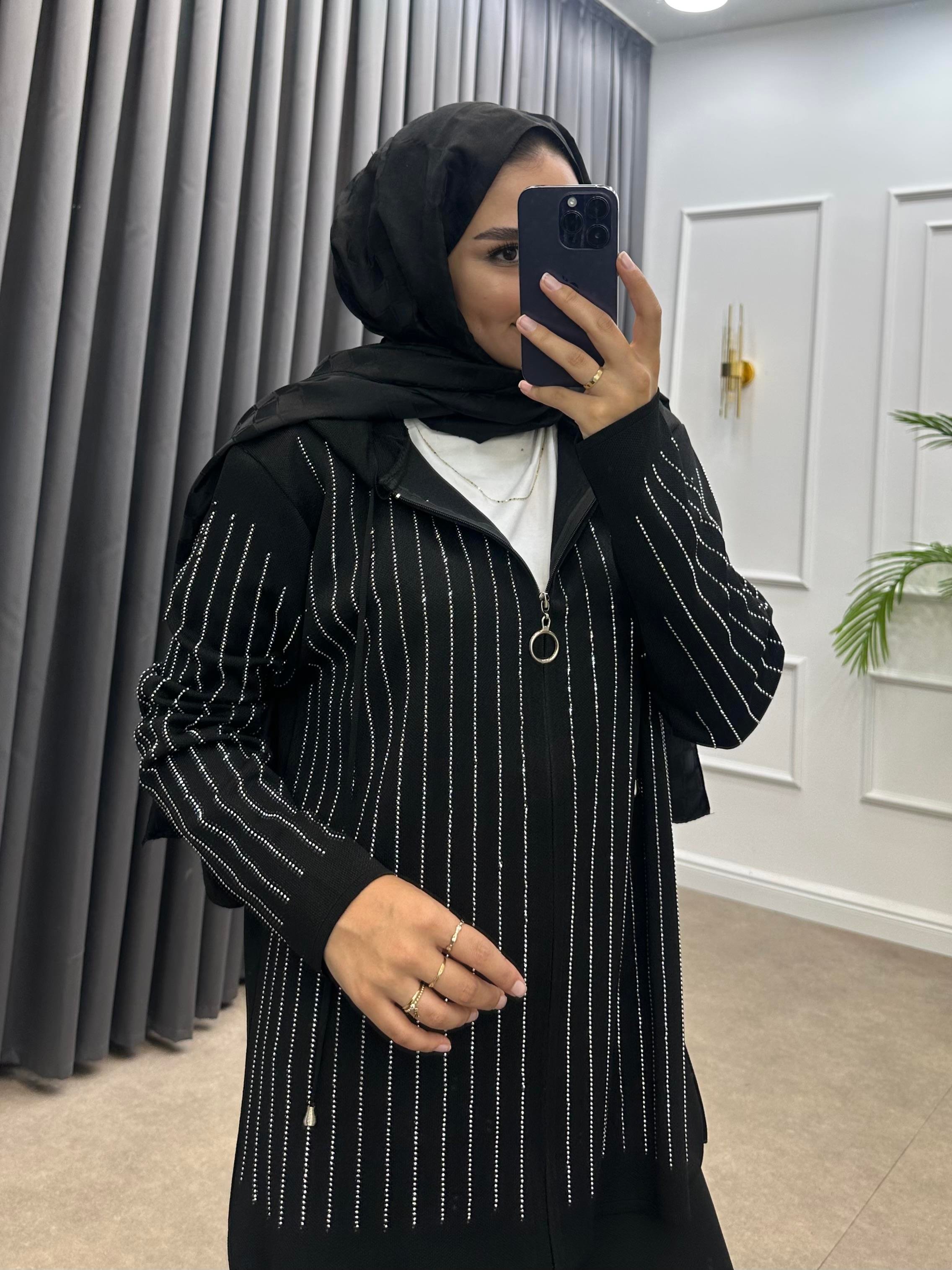 TAŞLI PANTOLONLU TRİKO TAKIM SİYAH