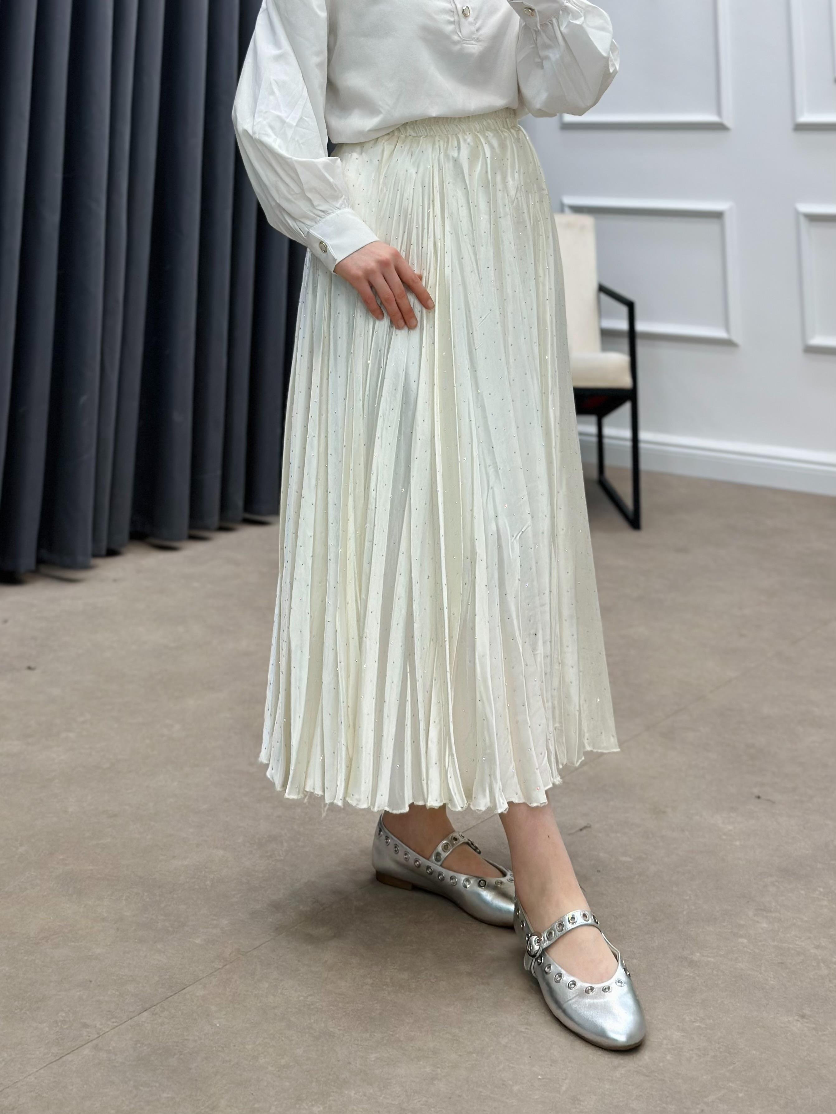 TAŞLI SATEN ETEK BEYAZ