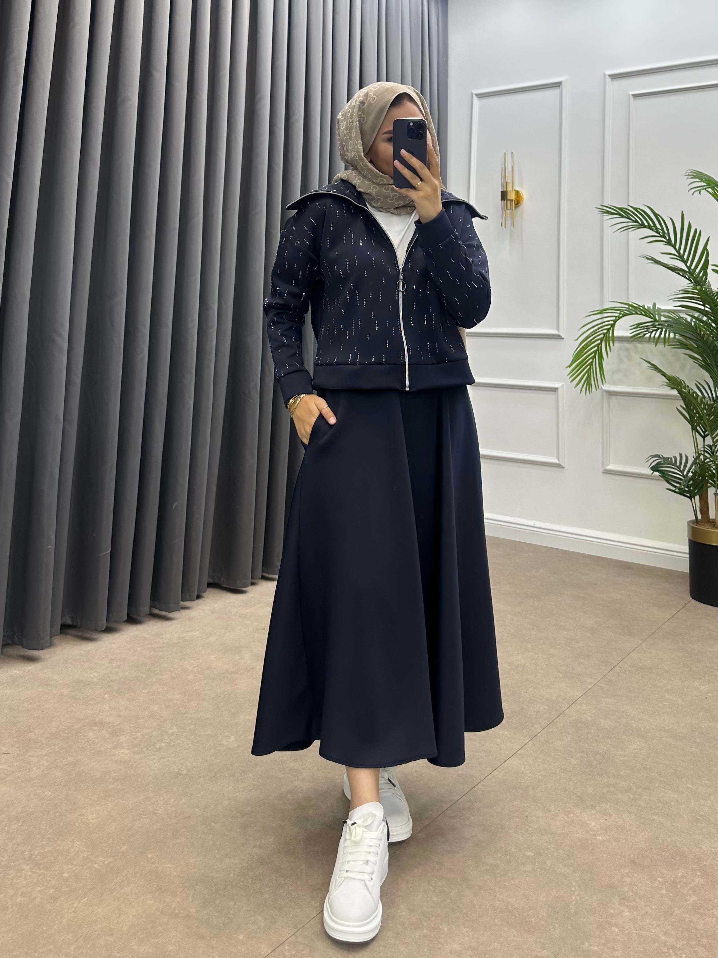 TAŞLI SCUBA ETEKLİ TAKIM LACİVERT