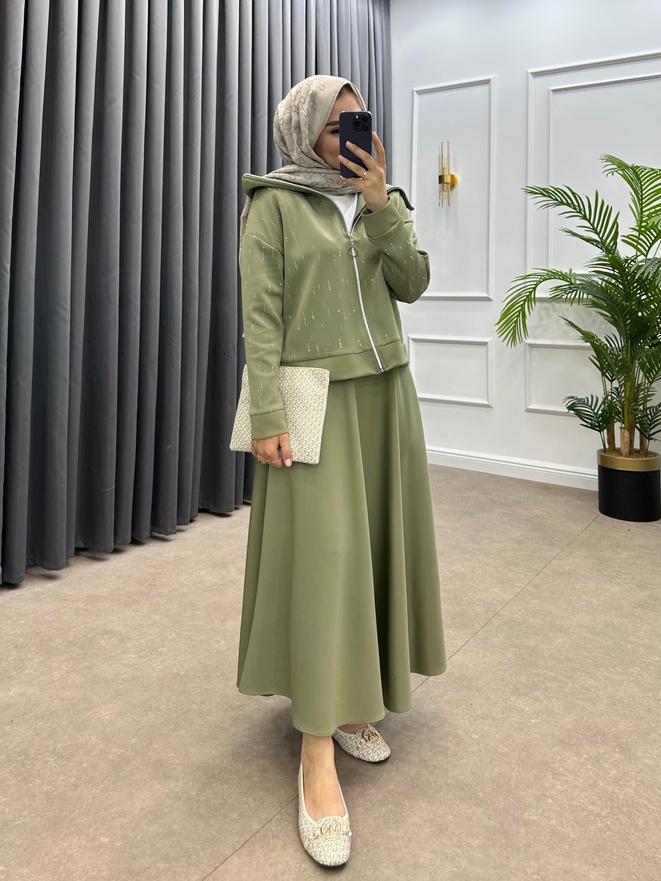 TAŞLI SCUBA ETEKLİ TAKIM MİNT