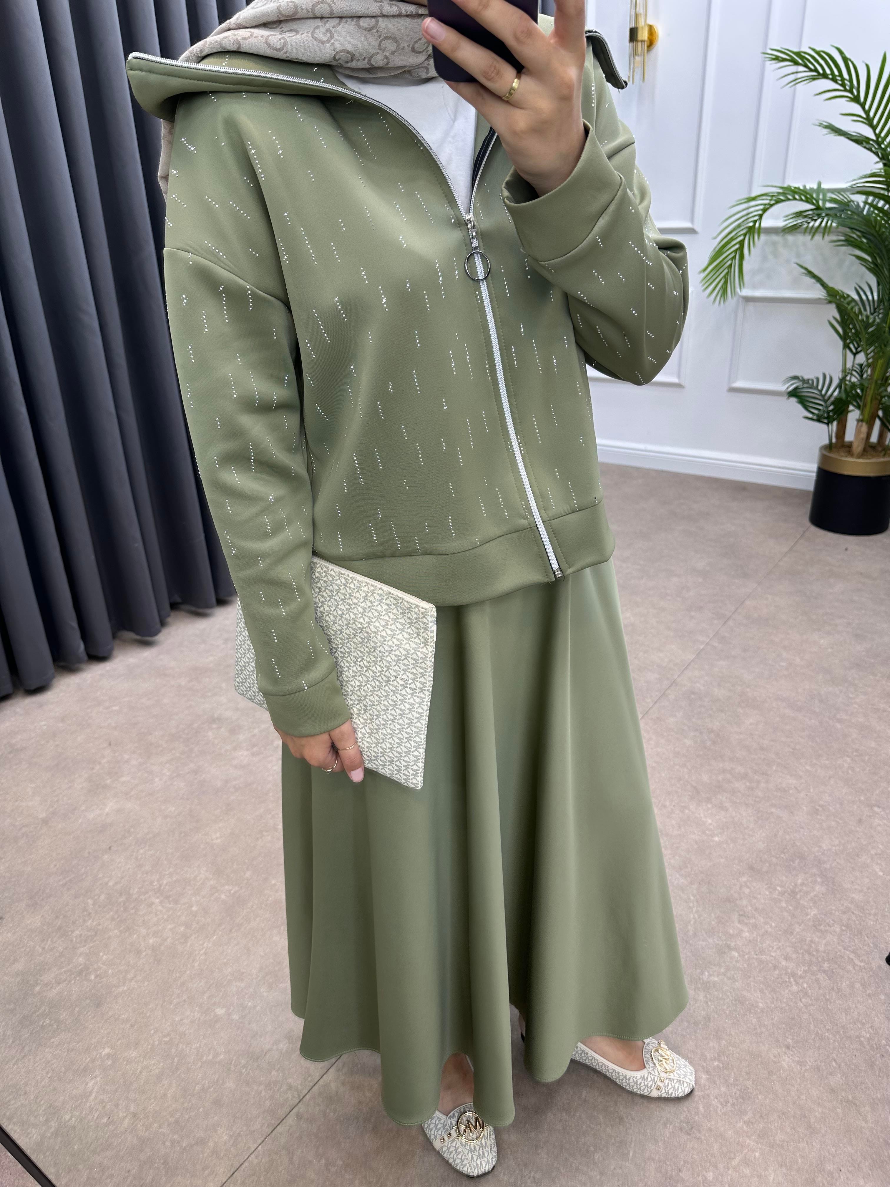 TAŞLI SCUBA ETEKLİ TAKIM MİNT