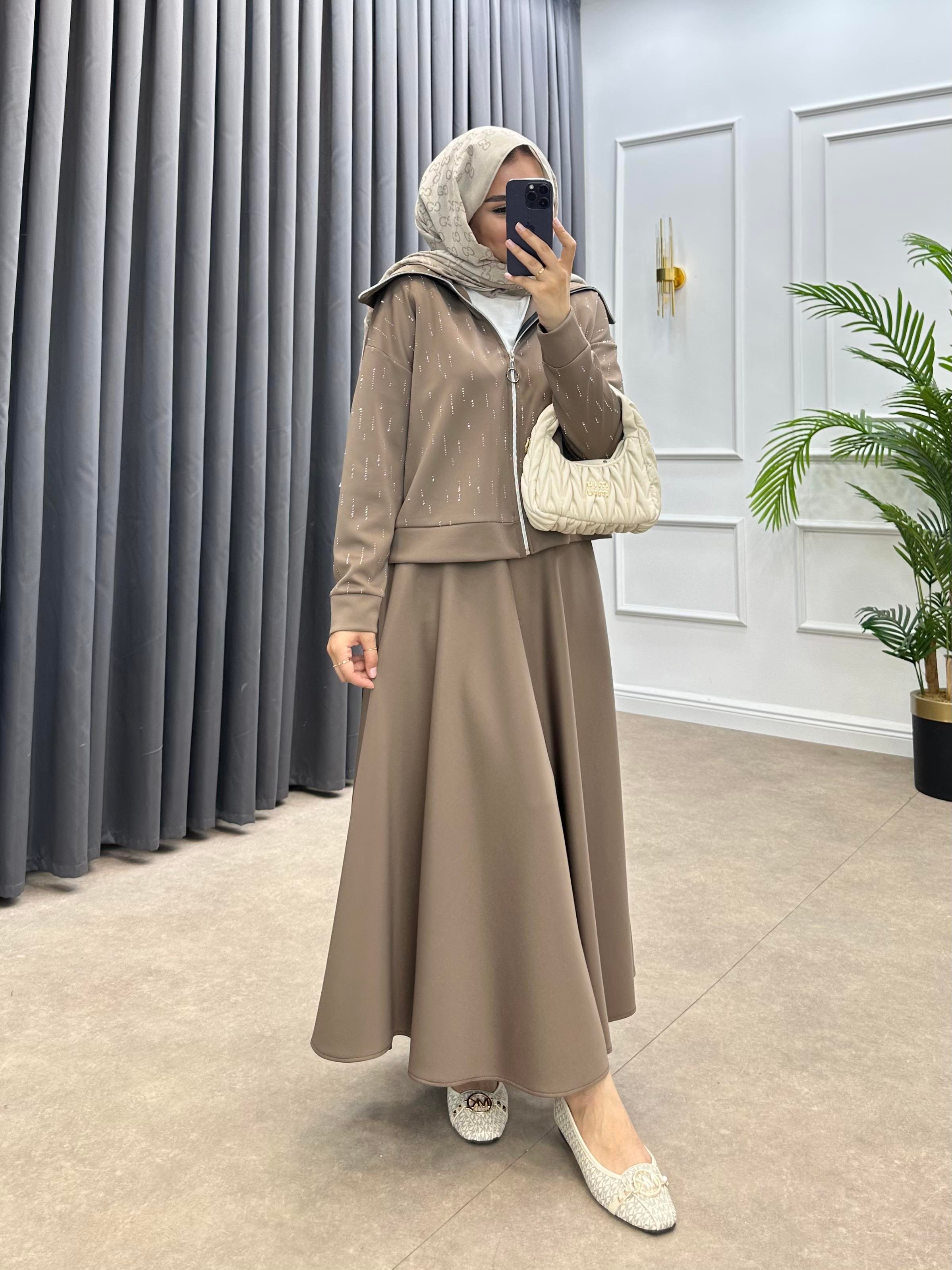 TAŞLI SCUBA ETEKLİ TAKIM VİZON