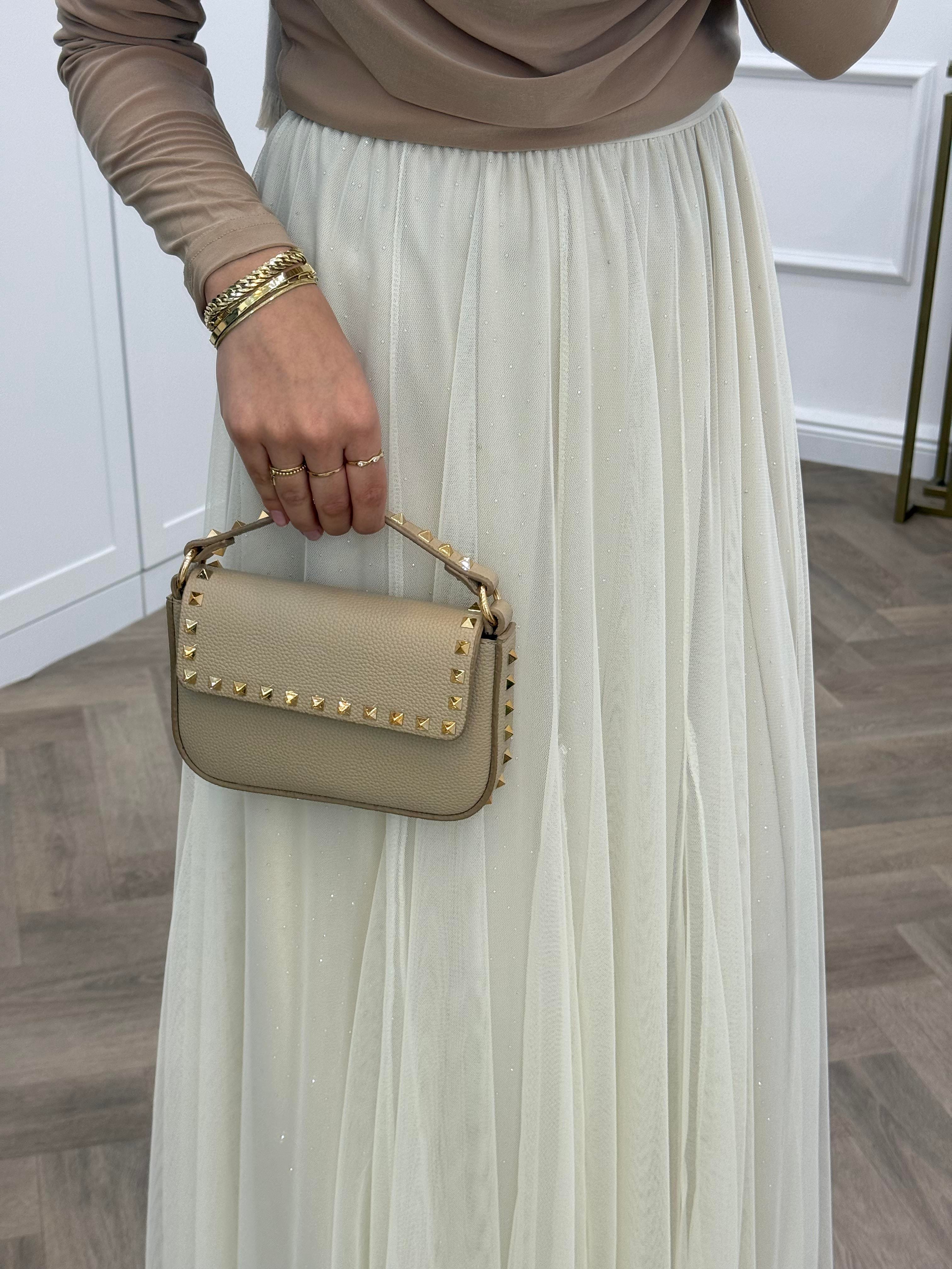 TAŞLI TÜL ETEK TAŞ