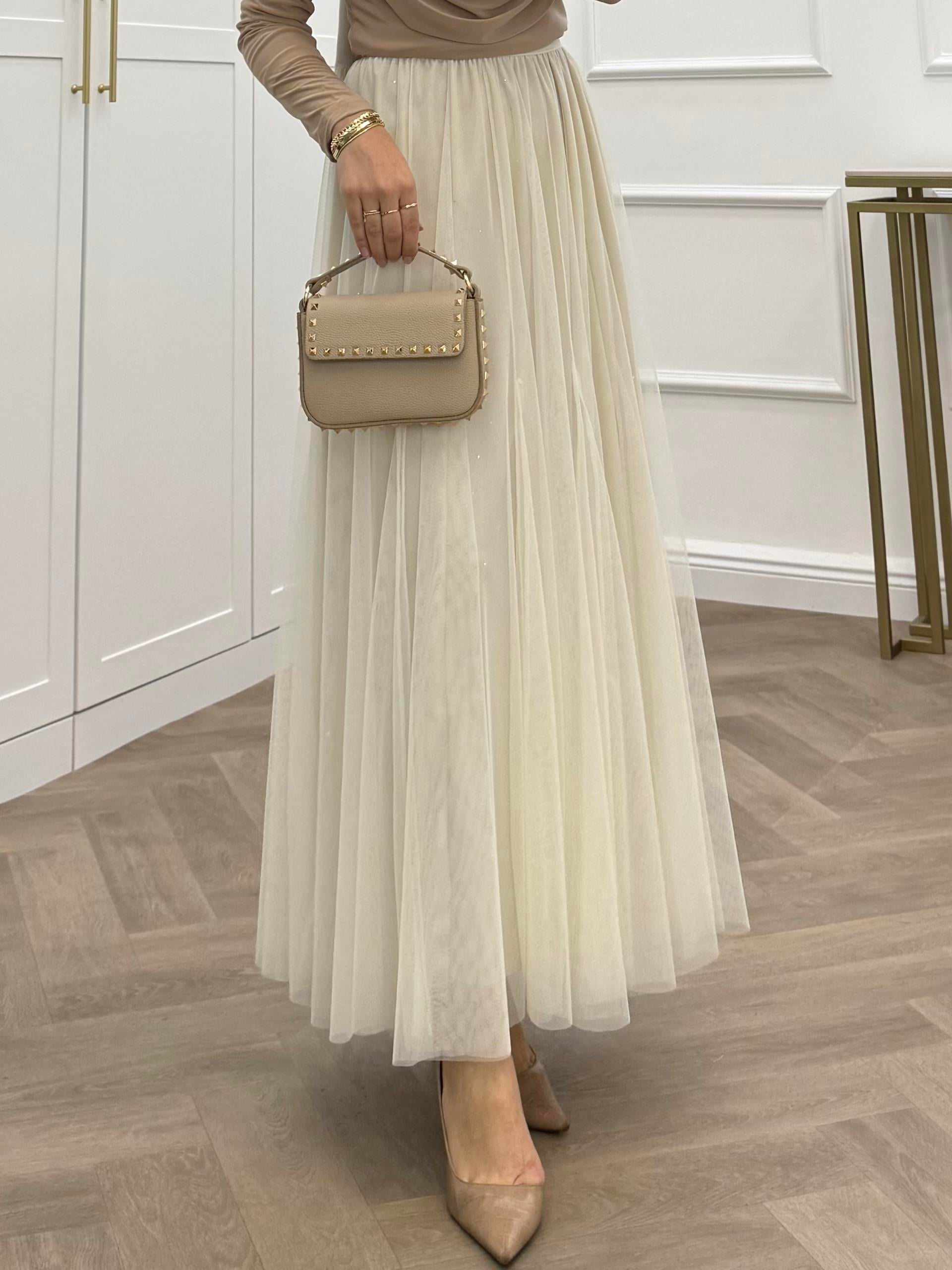 TAŞLI TÜL ETEK TAŞ