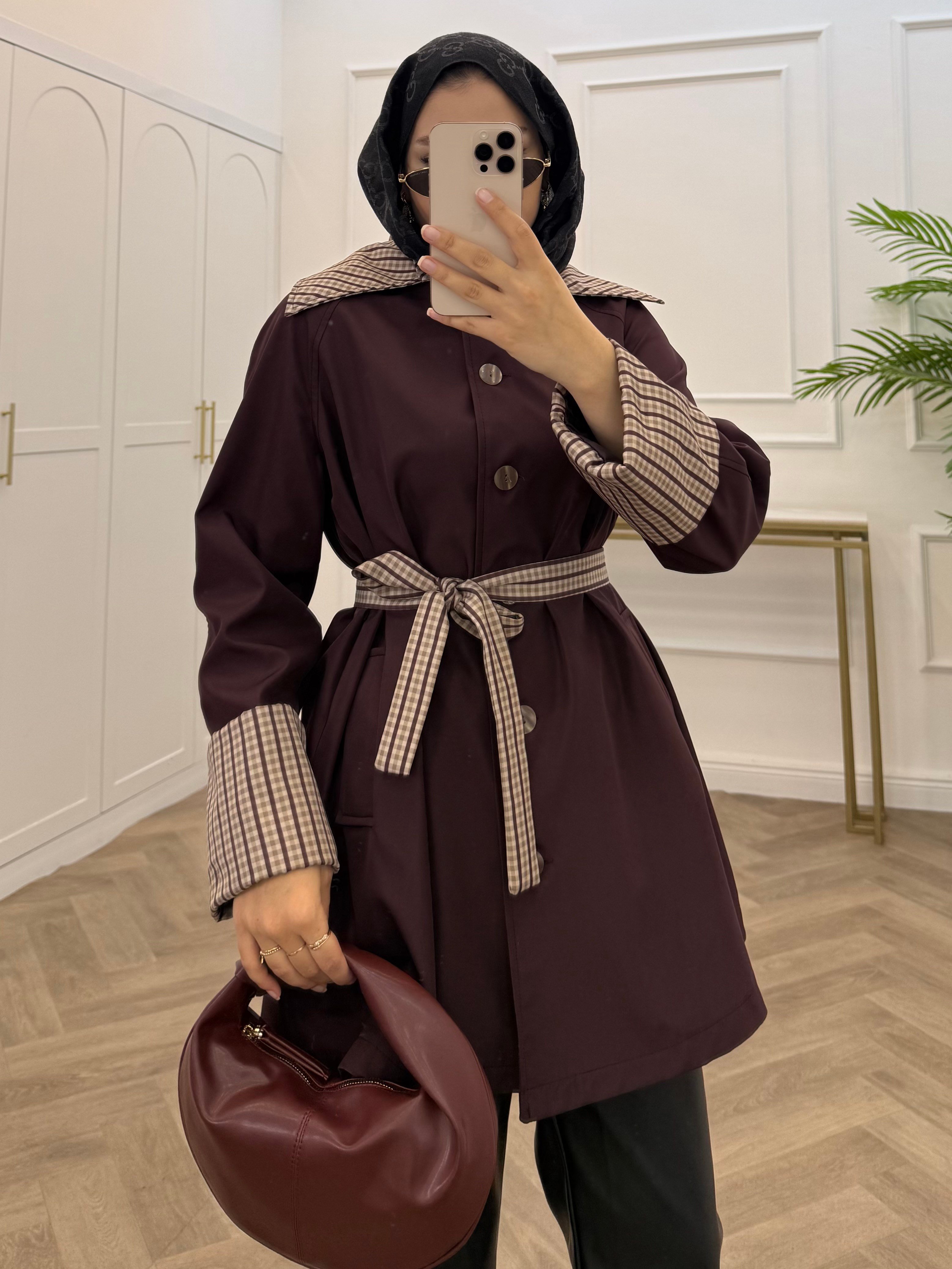 YAKASI EKOSE DESENLİ TRENÇKOT MÜRDÜM