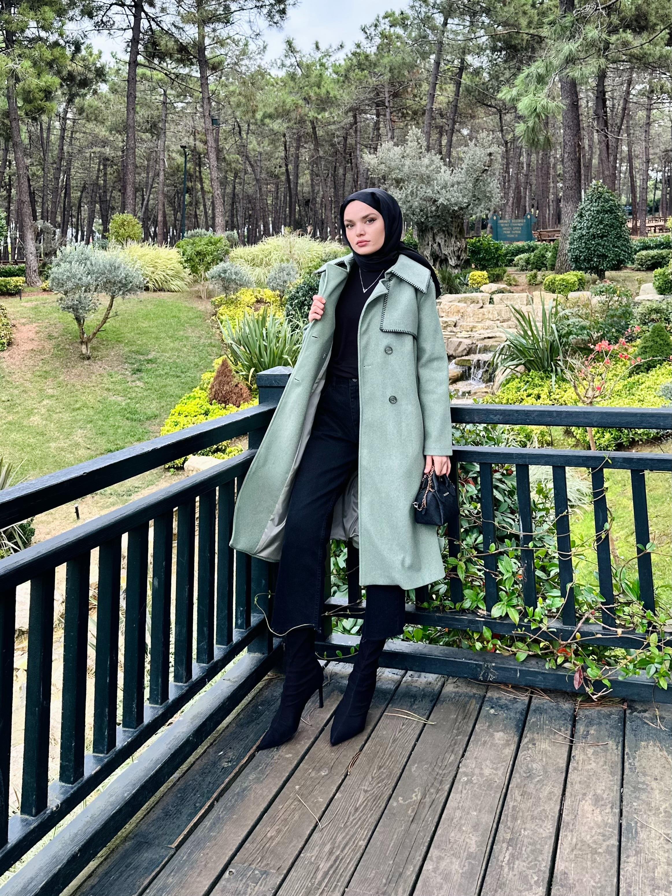 YAKASI İP DETAYLI DÖRT DÜĞMELİ KABAN MİNT