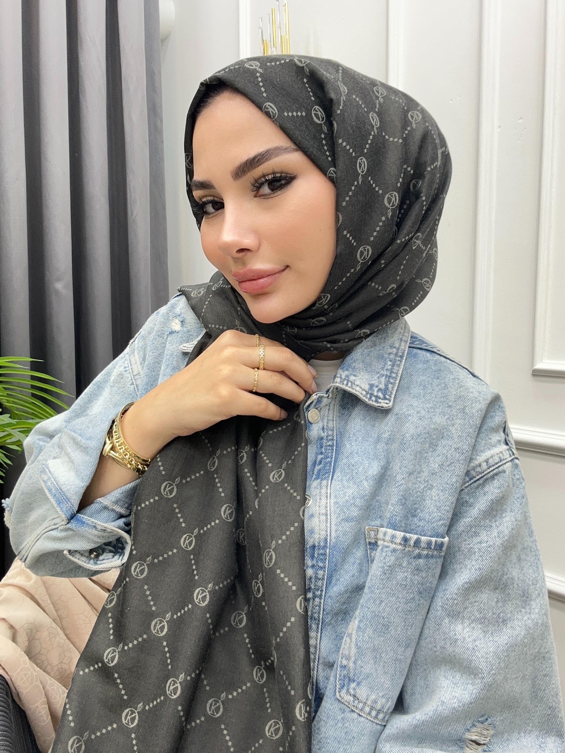 YAZ ESİNTİSİ ŞAL SİYAH