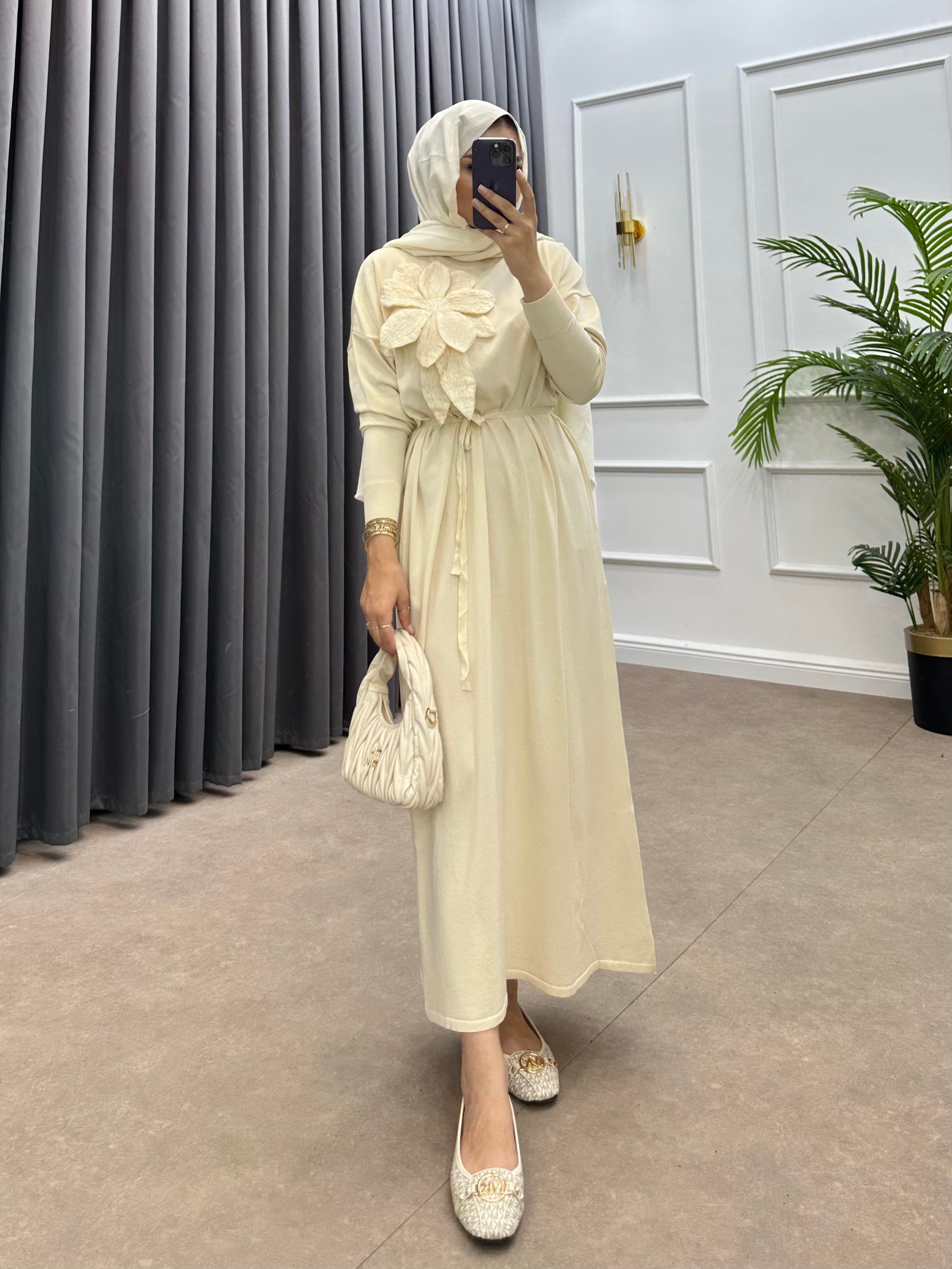 ZAMBAK MERSERİZE ELBİSE KREM