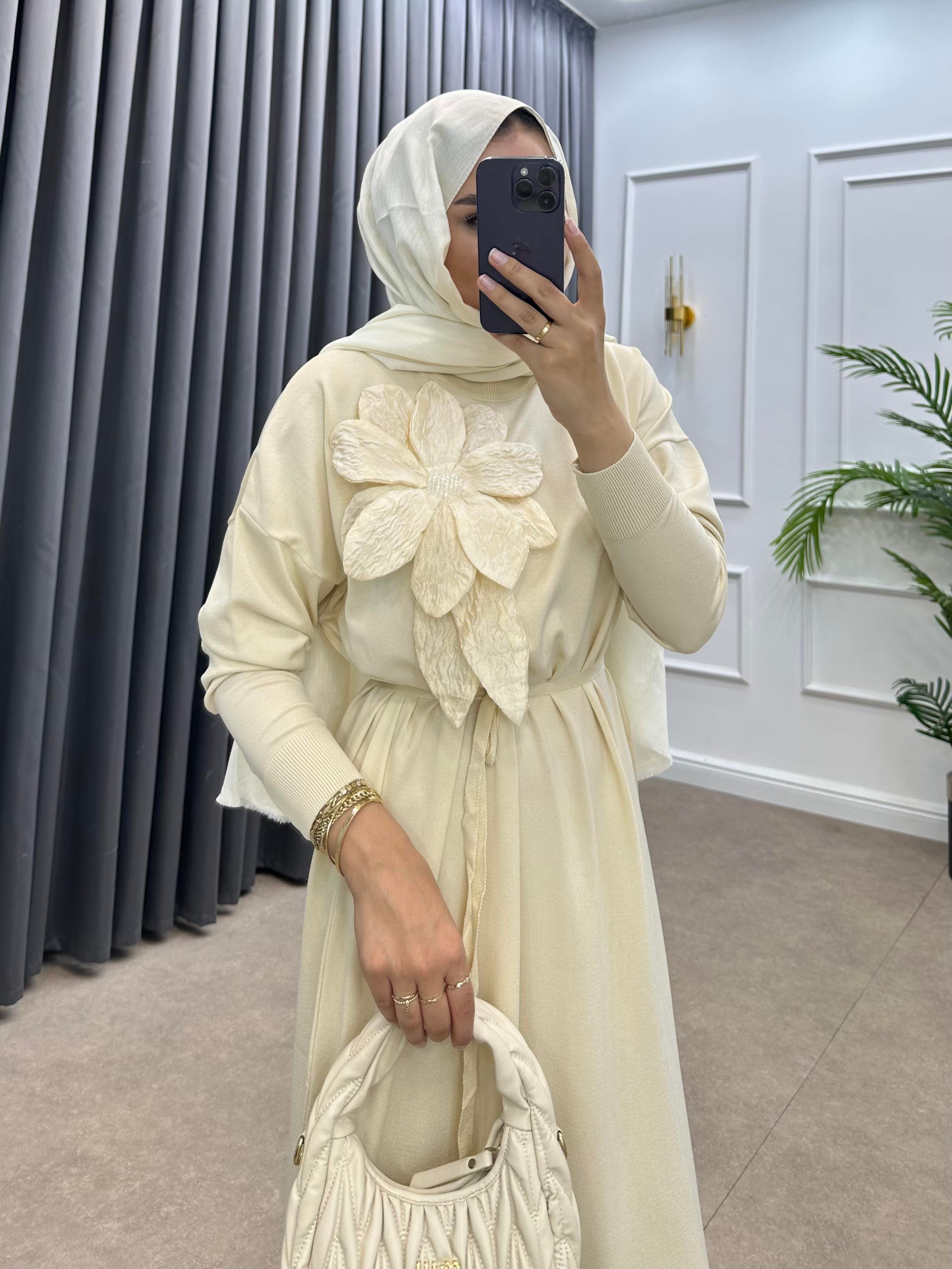 ZAMBAK MERSERİZE ELBİSE KREM