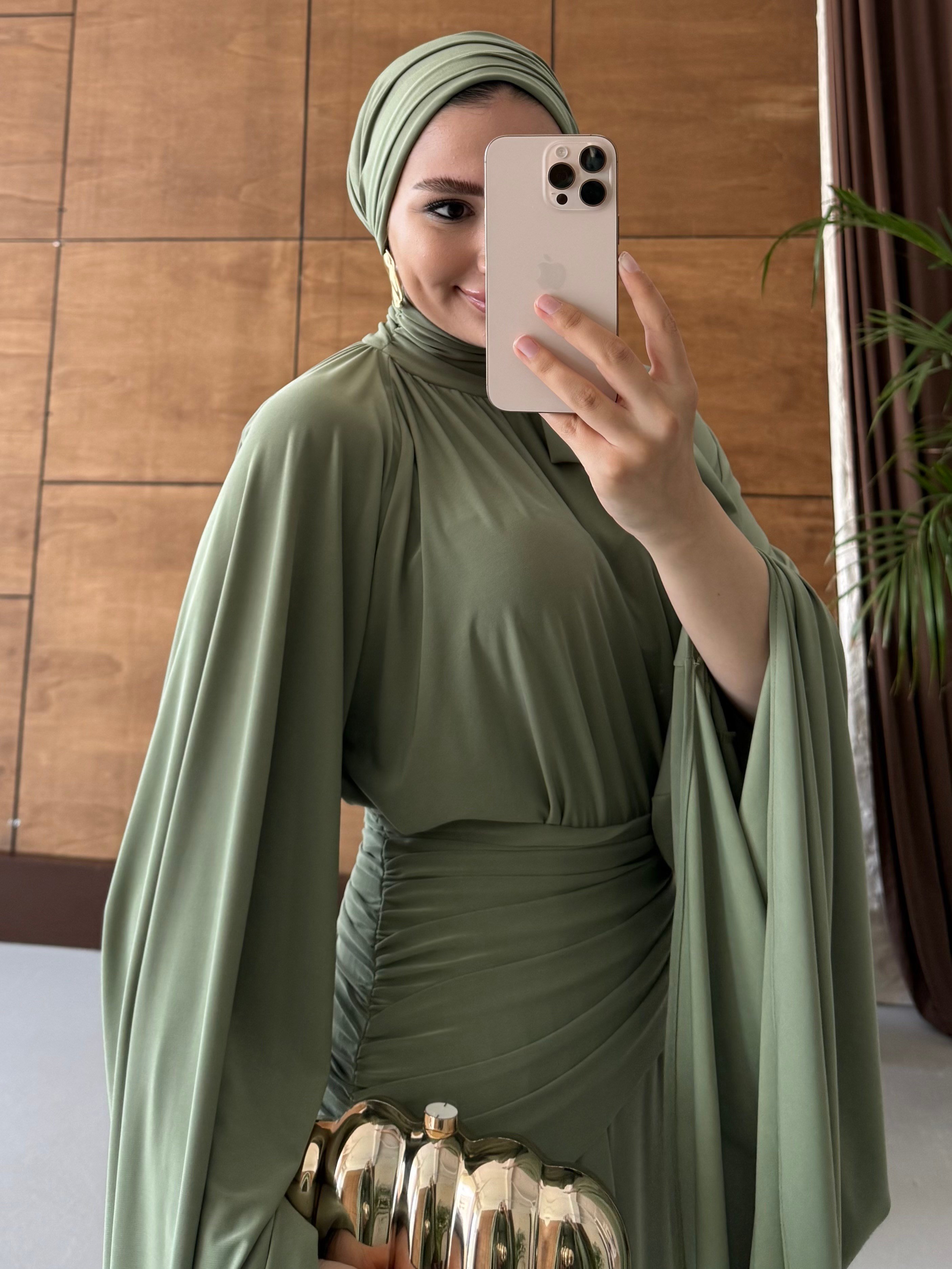 ZİYNET YARASA KOL SANDY ELBİSE ÇAĞLA