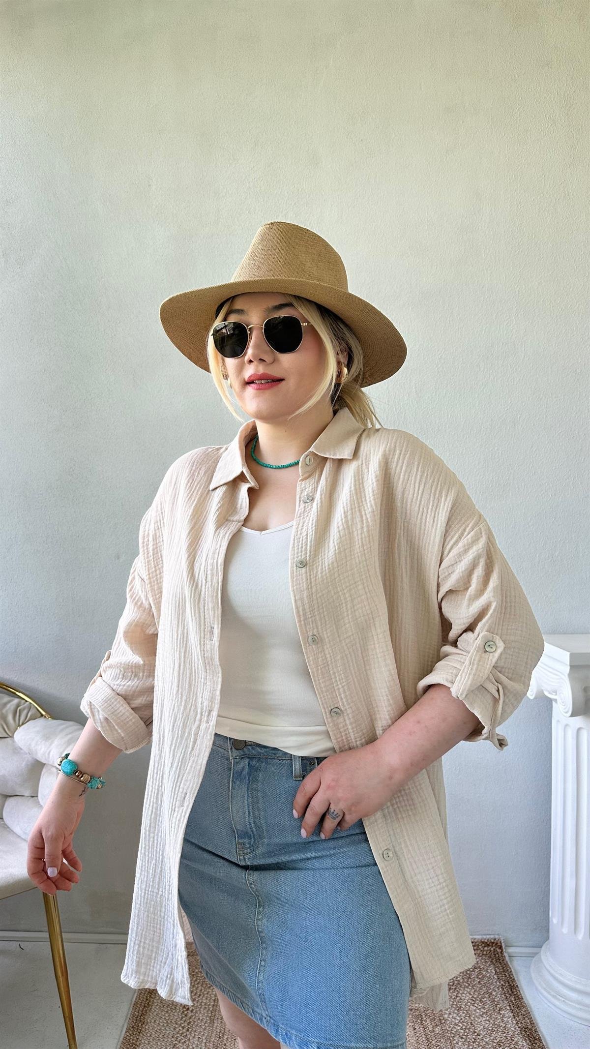 Arkası Göz Detaylı Keten gömlek Bej