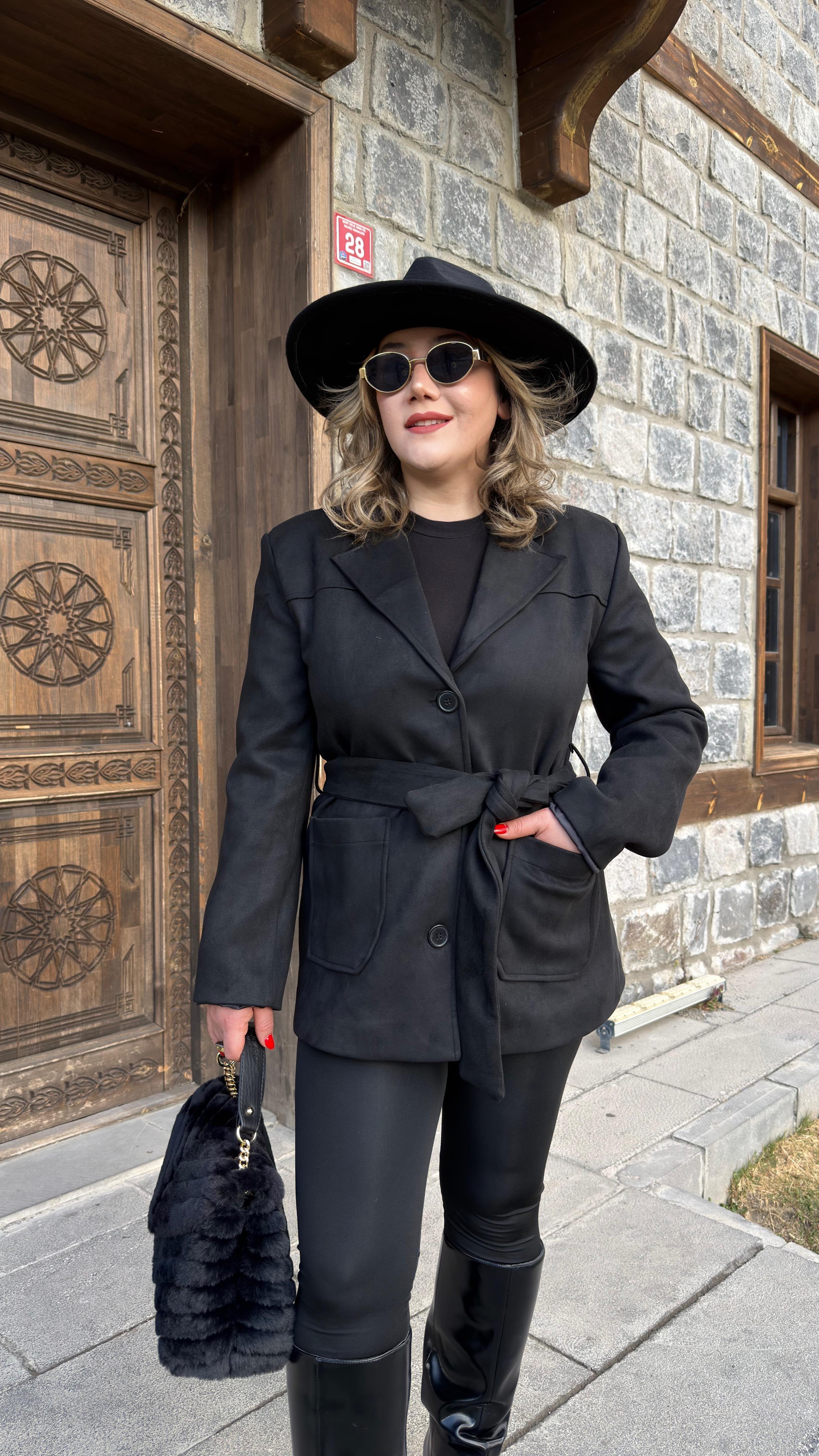 BELDEN KUŞAKLI SÜET CEKET SİYAH 