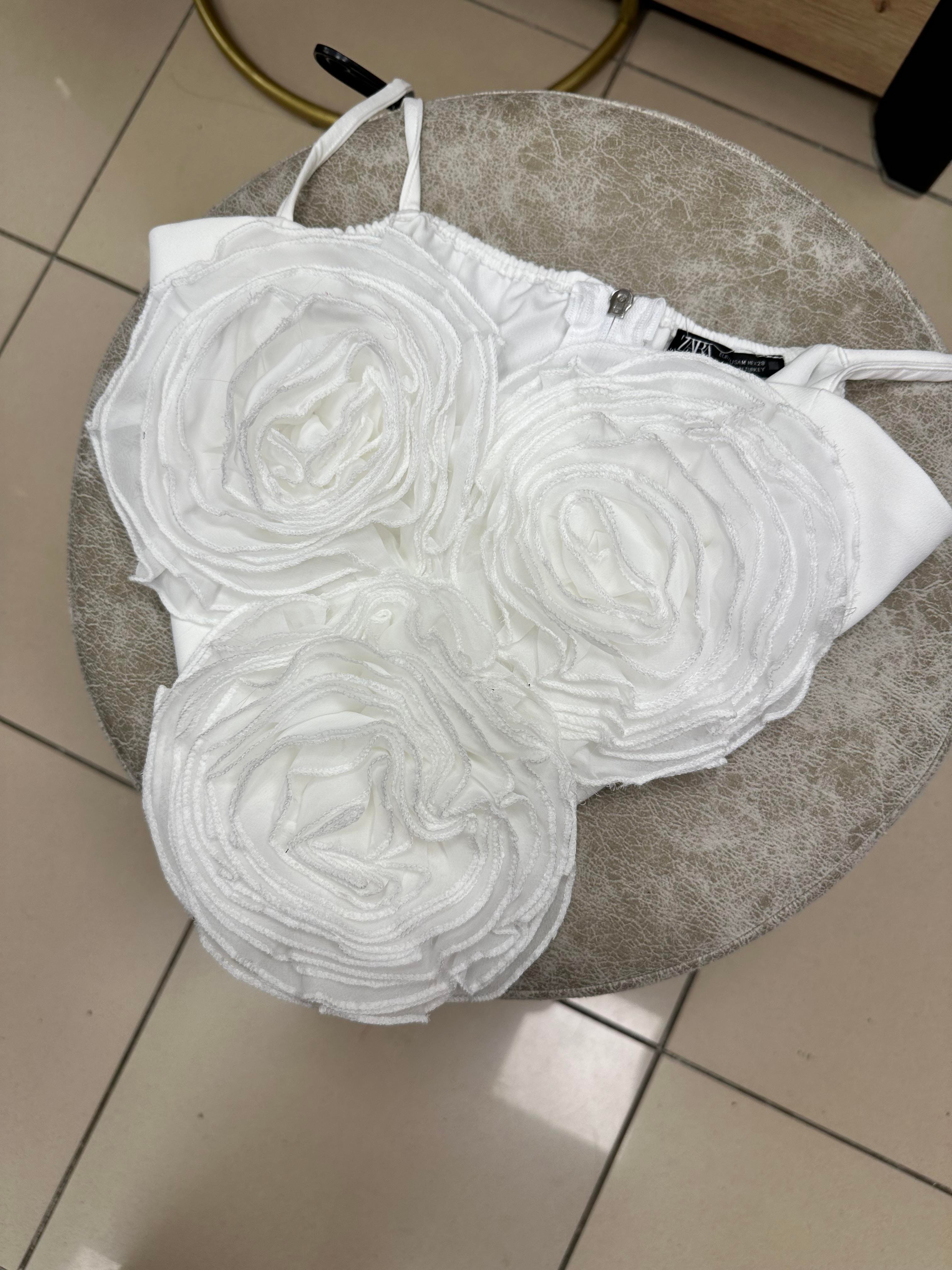 BEYAZ ROSE CROP BLUZ
