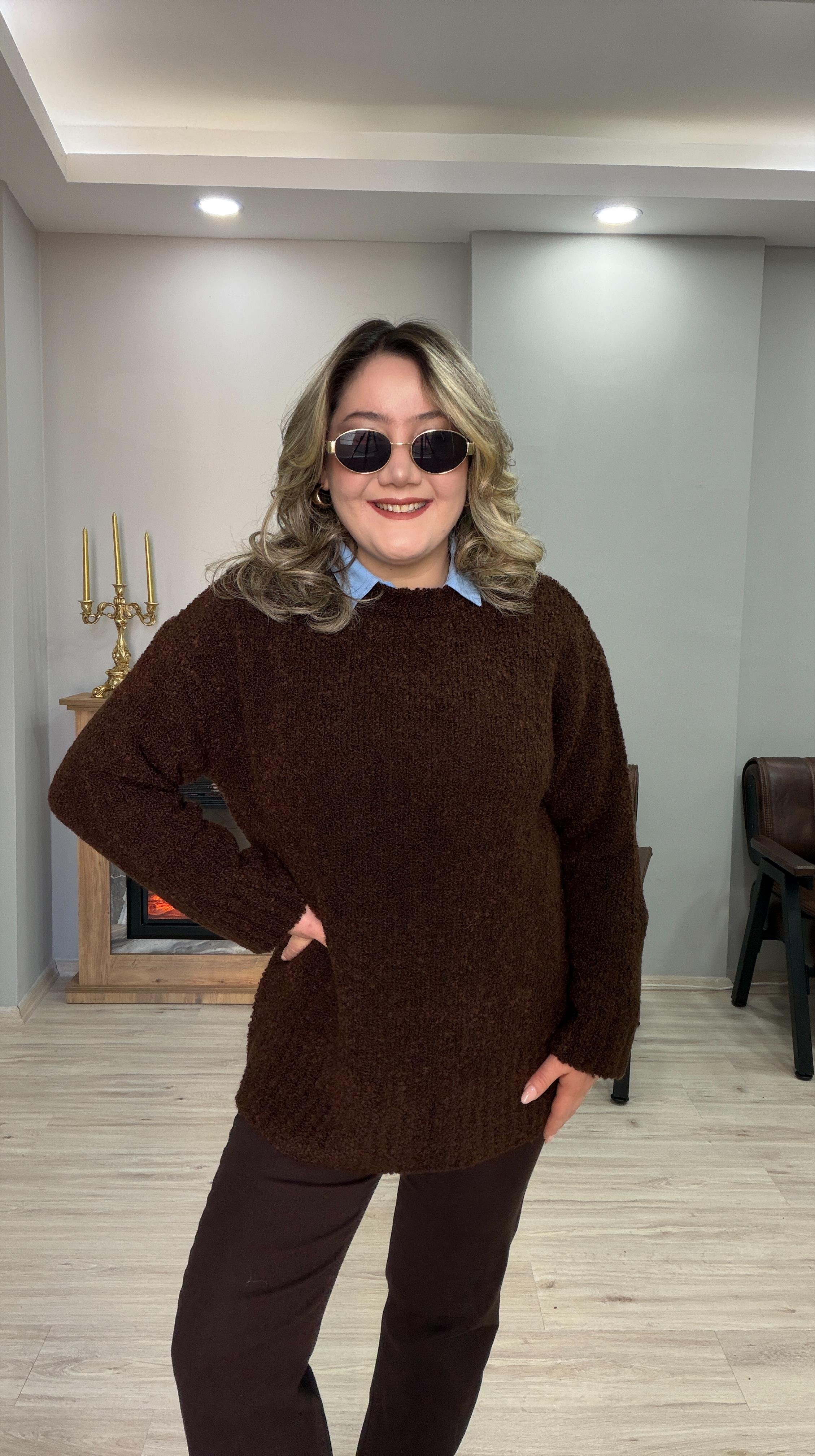 BİSİKLET YAKA BUKLET KAZAK KAHVE