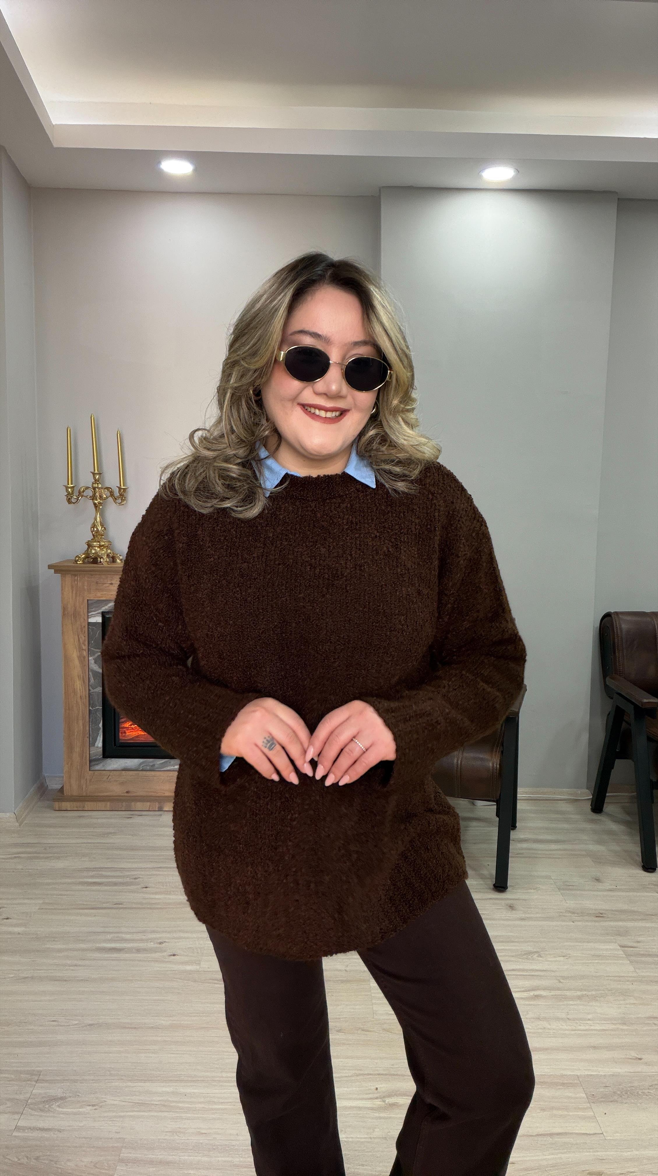 BİSİKLET YAKA BUKLET KAZAK KAHVE