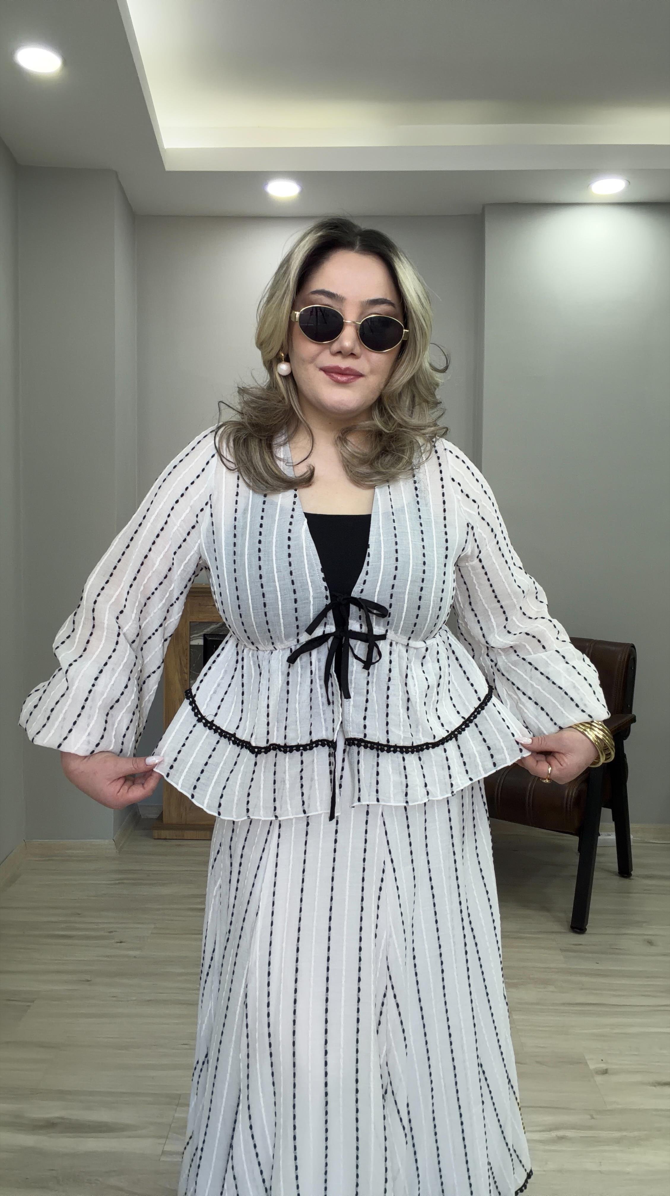 BOLEROLU PUANTİYELİ TAKIM 