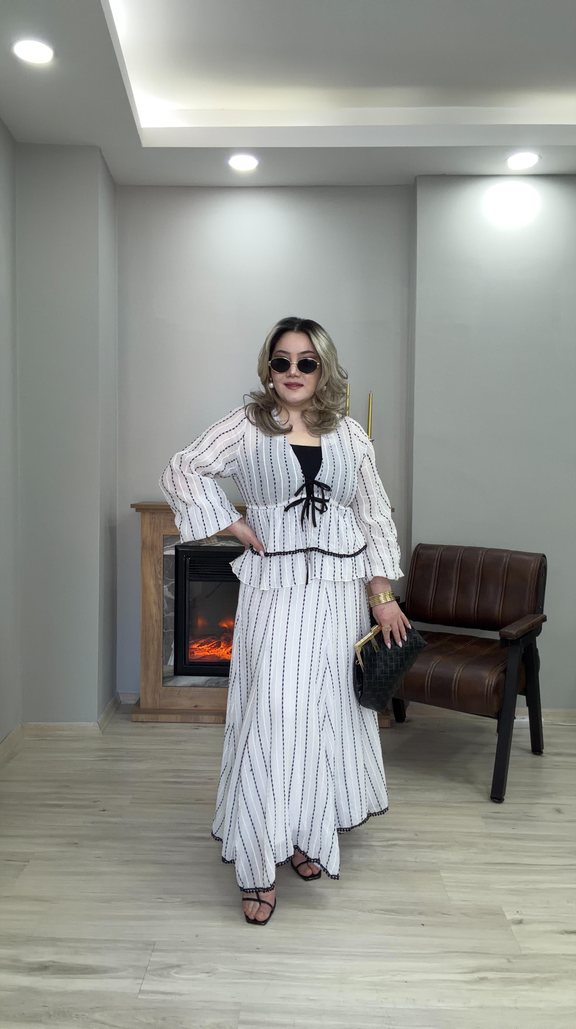 BOLEROLU PUANTİYELİ TAKIM 