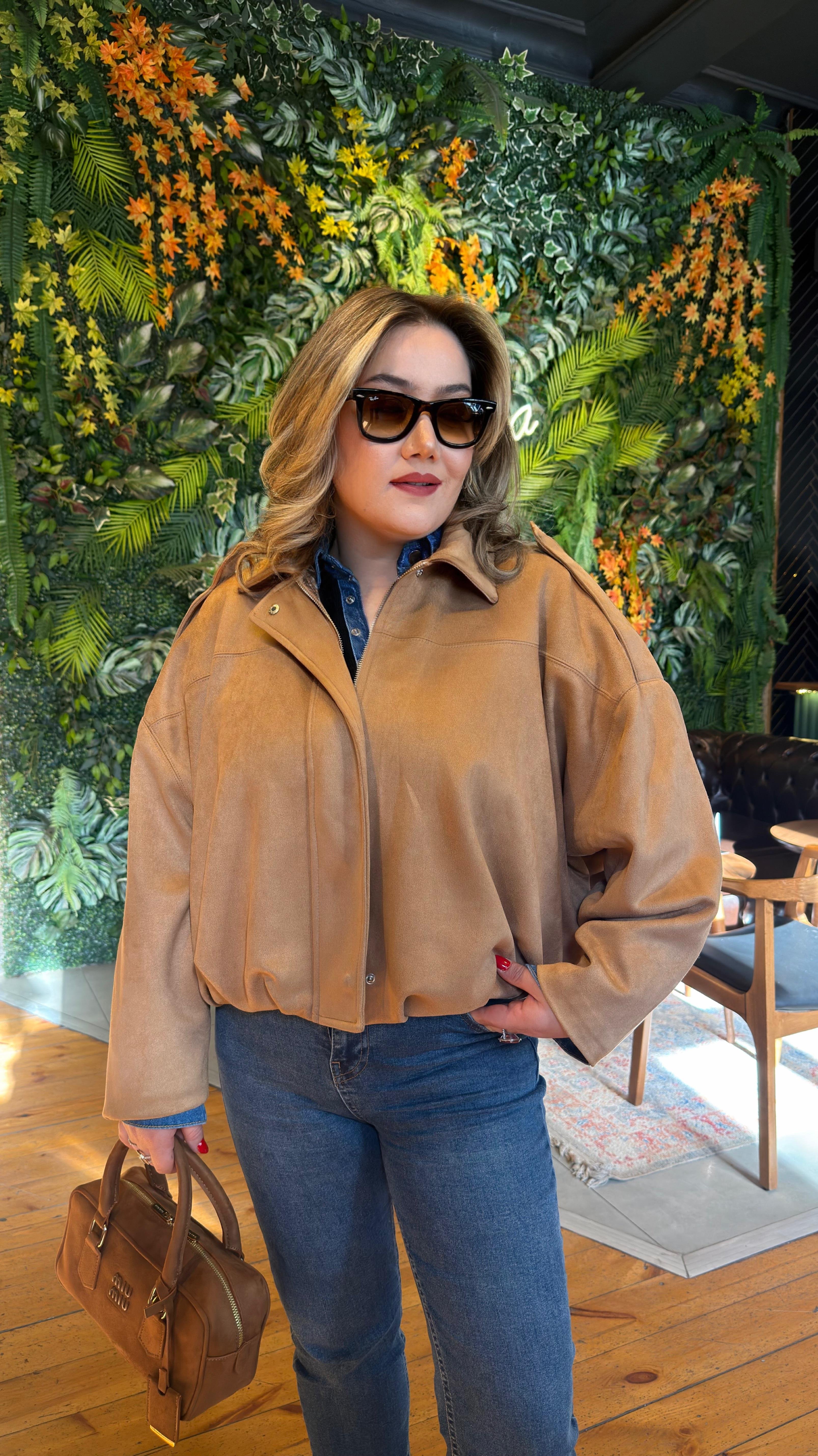 BOMBER CEKET CAMEL