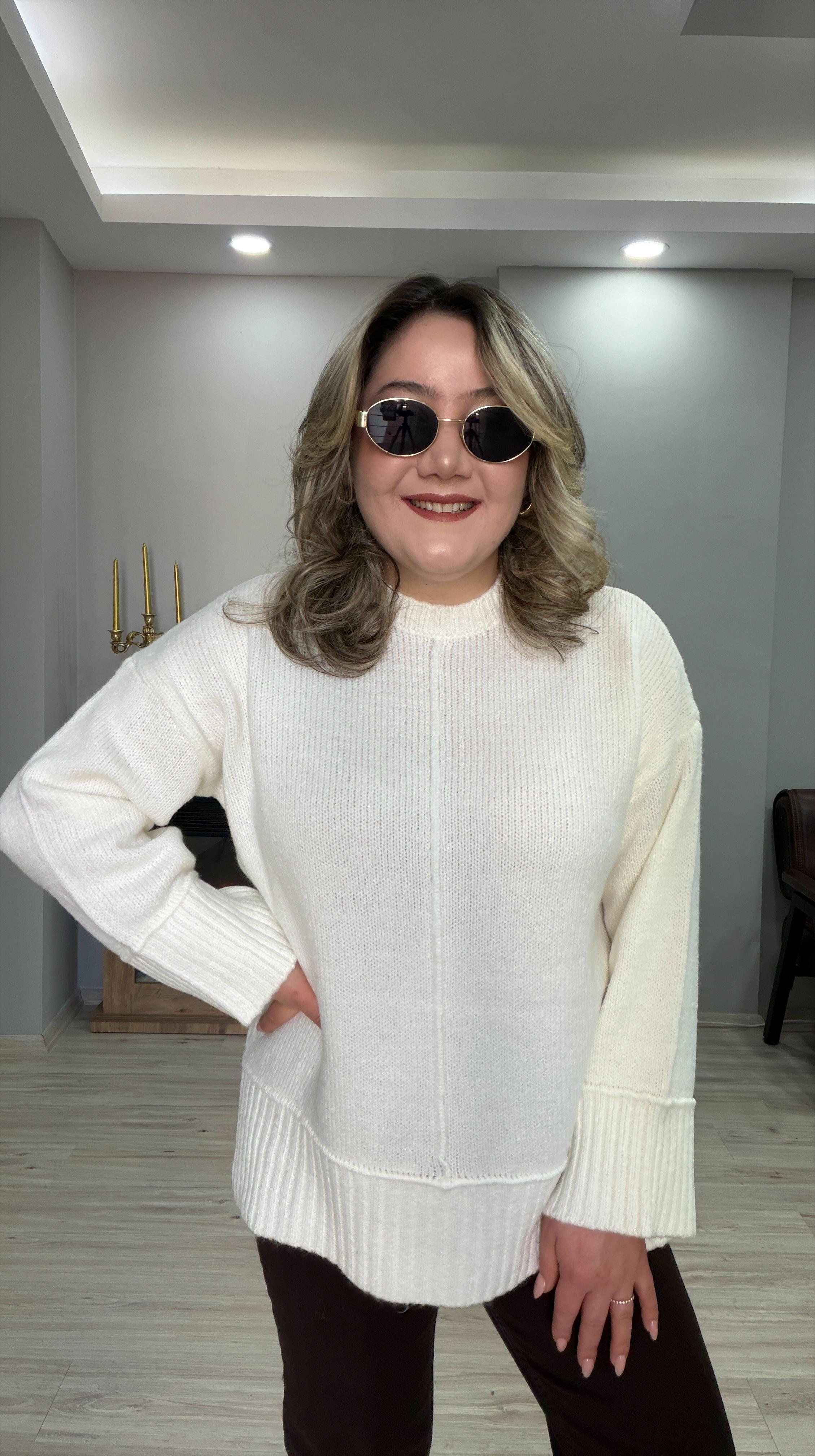 ÇİZGİ KABARTMALI CASUAL KAZAK EKRU