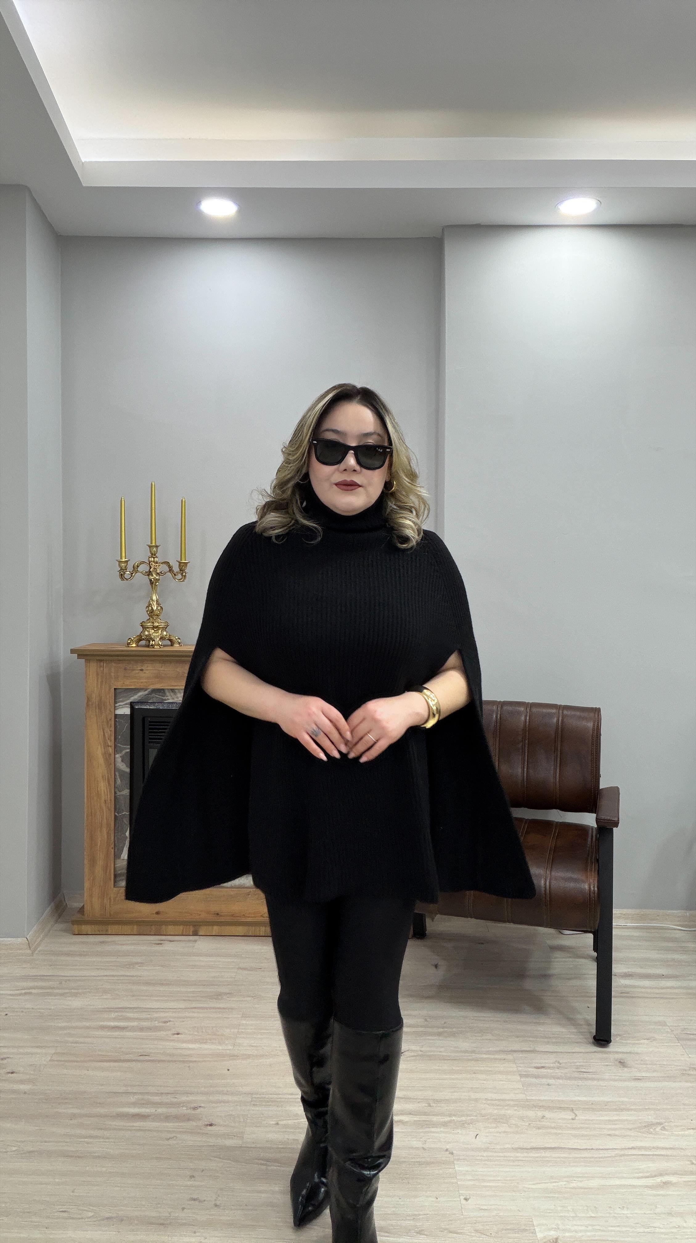 DİK YAKA TRİKO PANÇO KAZAK SİYAH
