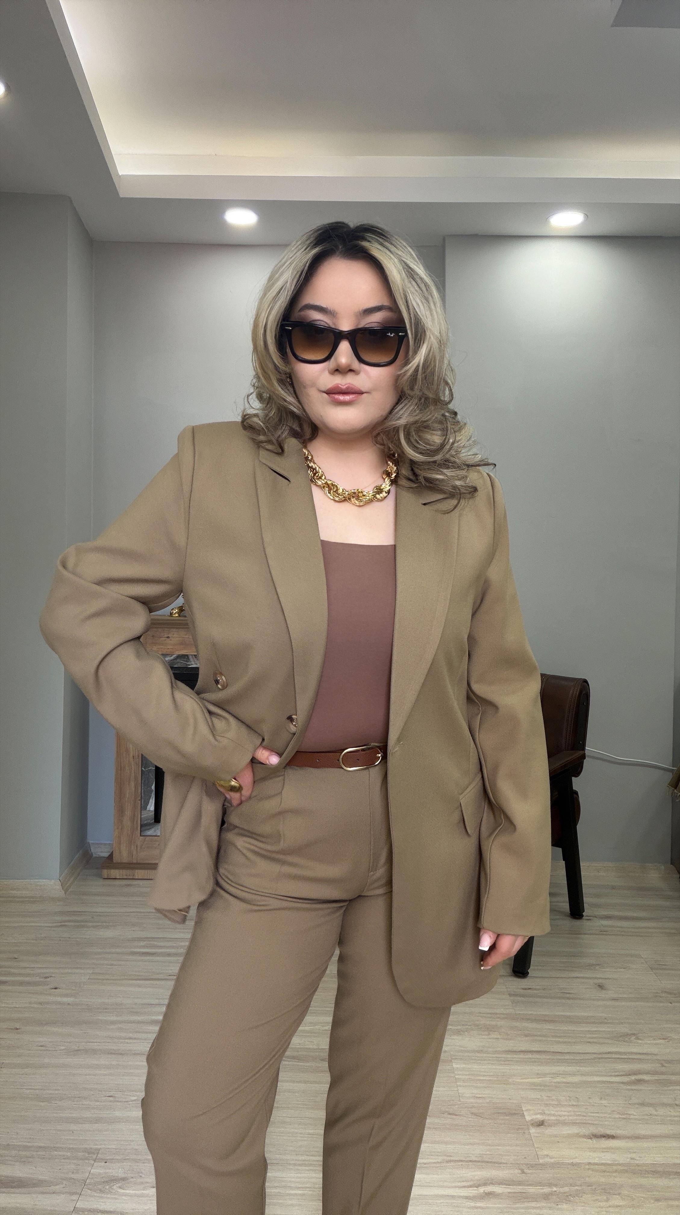 DÜĞMELİ BLAZER CEKET CAMEL