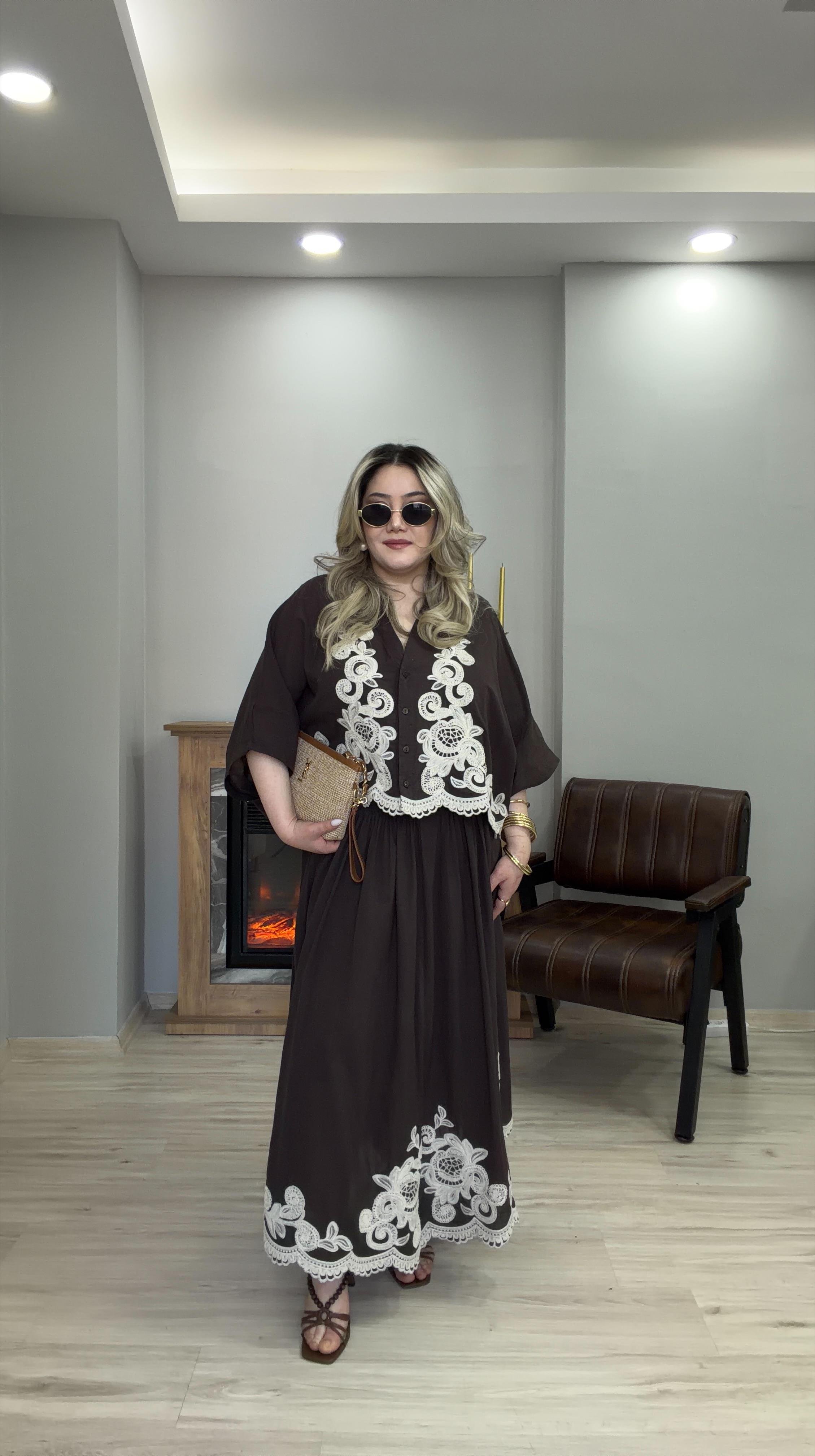 FİSTO İŞLEMELİ TAKIM KAHVE                                       