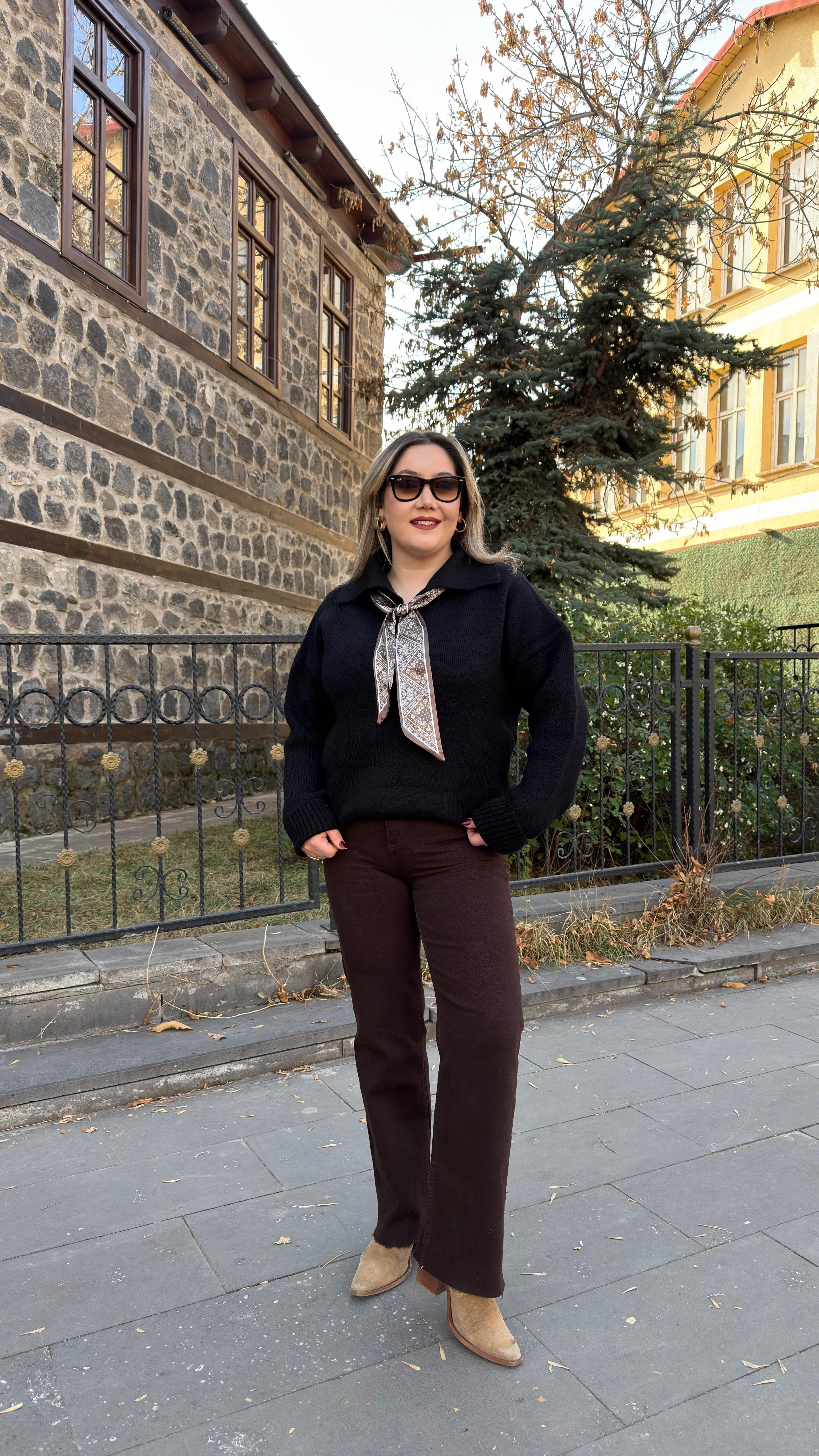FULARLI POLO YAKA KAZAK SİYAH