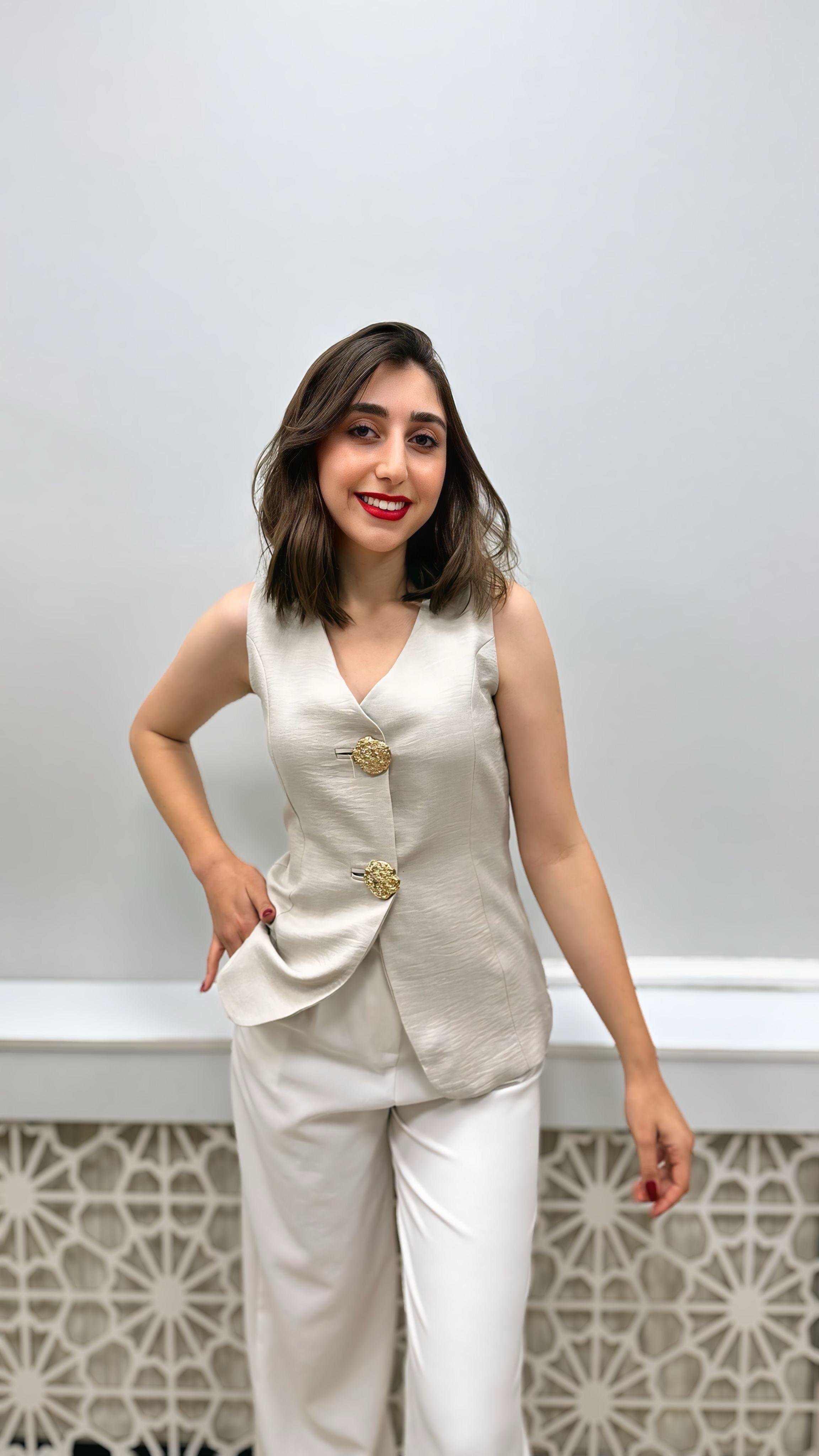 GOLD DÜĞMELİ TASARIM YELEK TAŞ