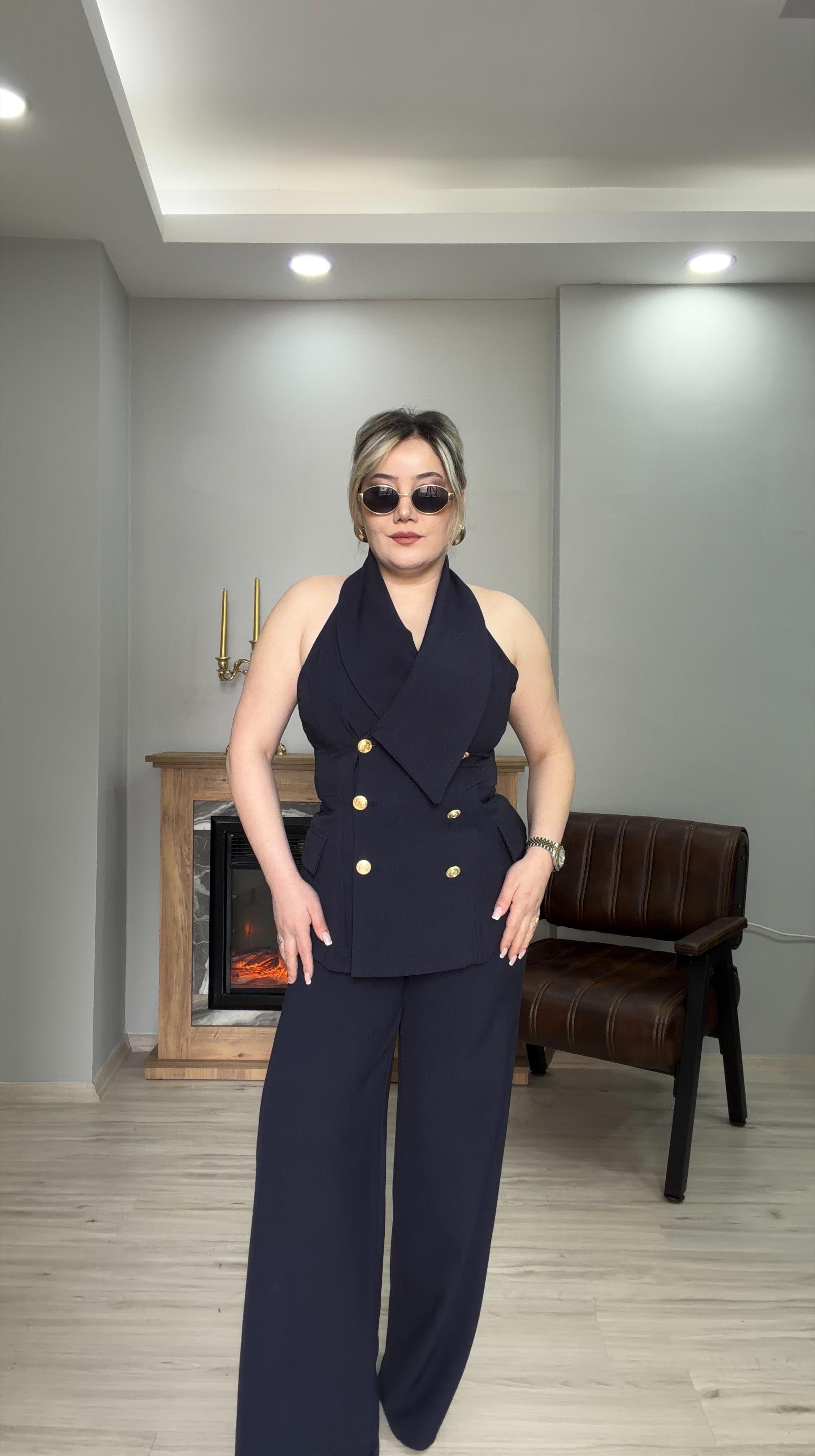 GOLD DÜĞMELİ YELEKLİ TAKIM LACİVERT