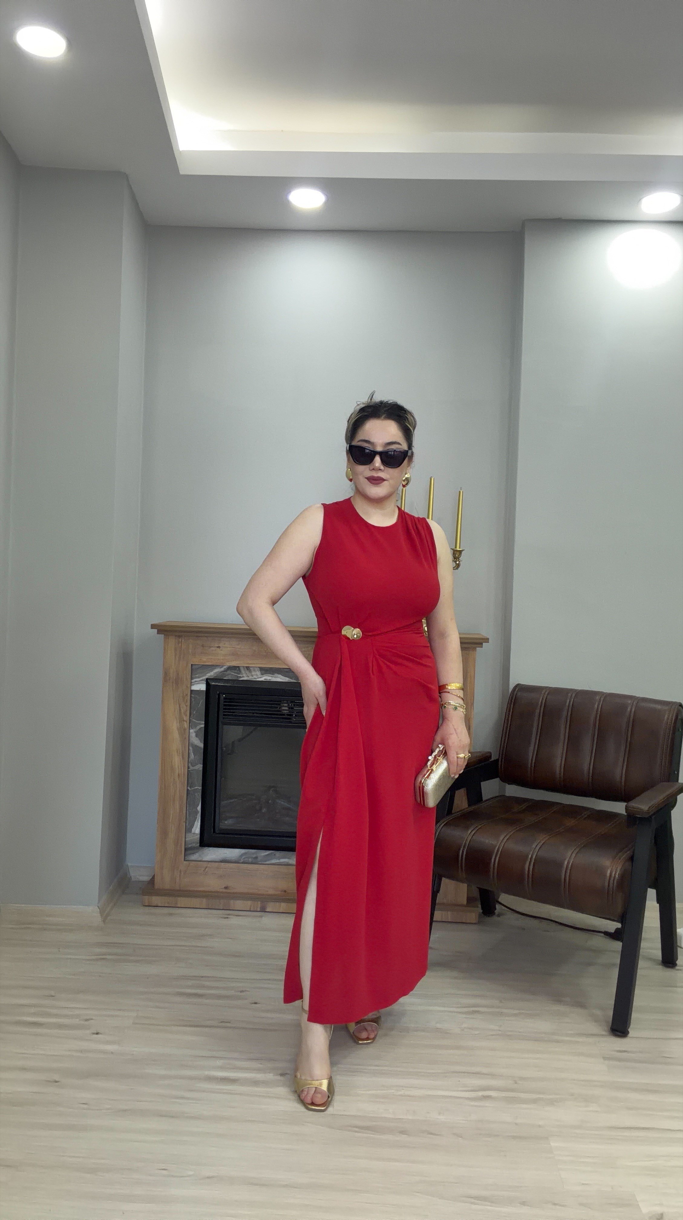 GOLD TOKALI DRAPELİ ELBİSE KIRMIZI